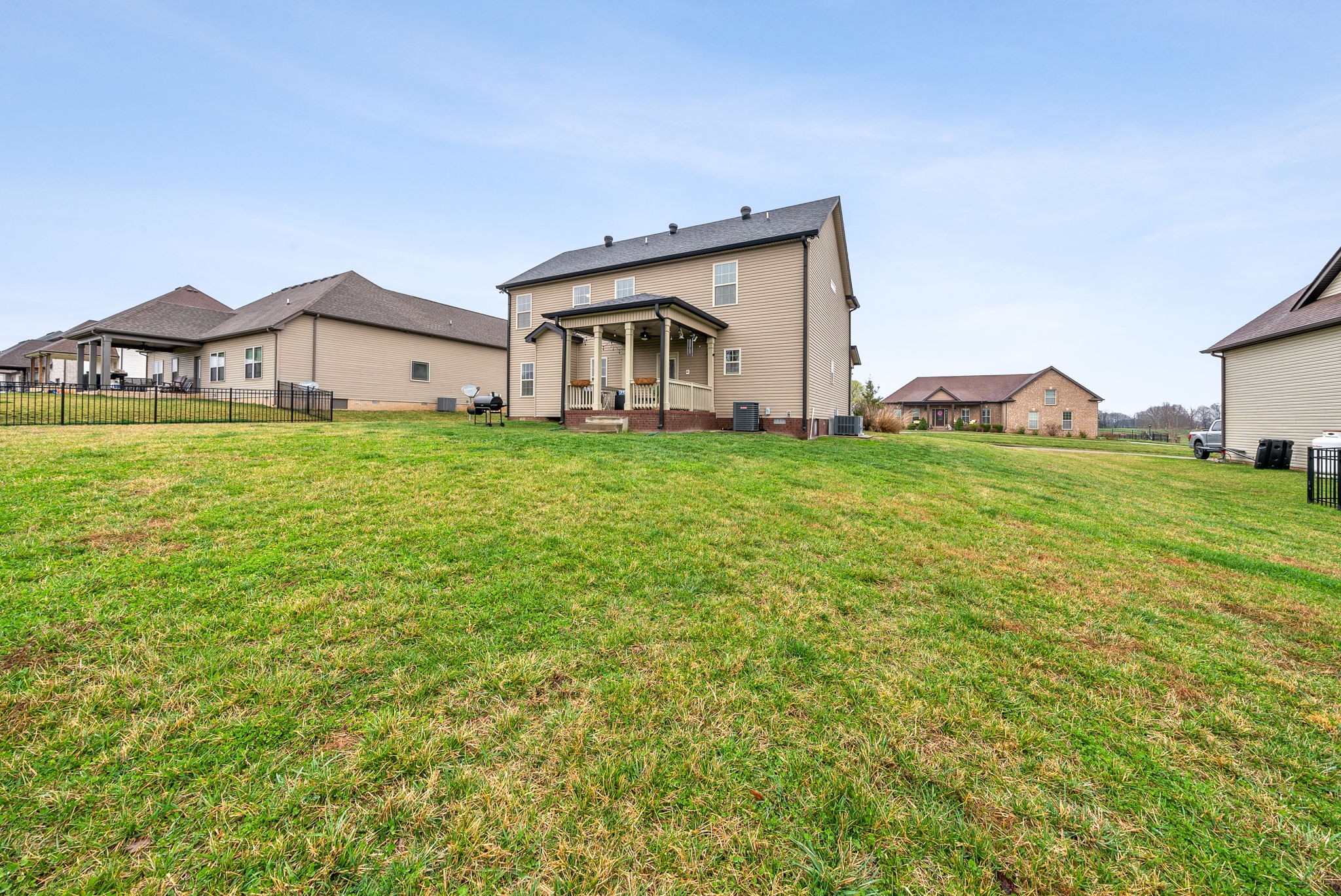 1156 Upland Ter