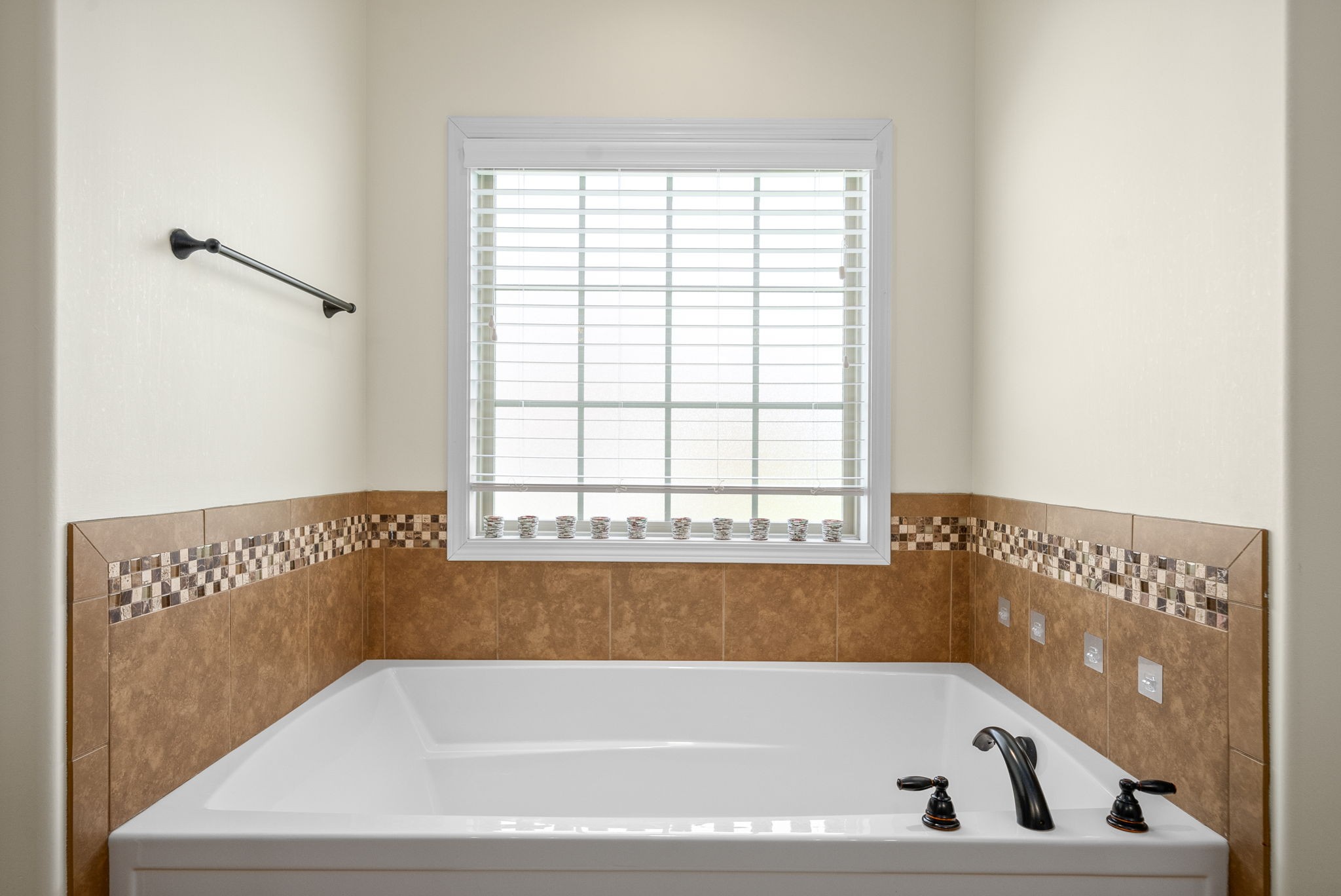 3153 Carrie Taylor Cir