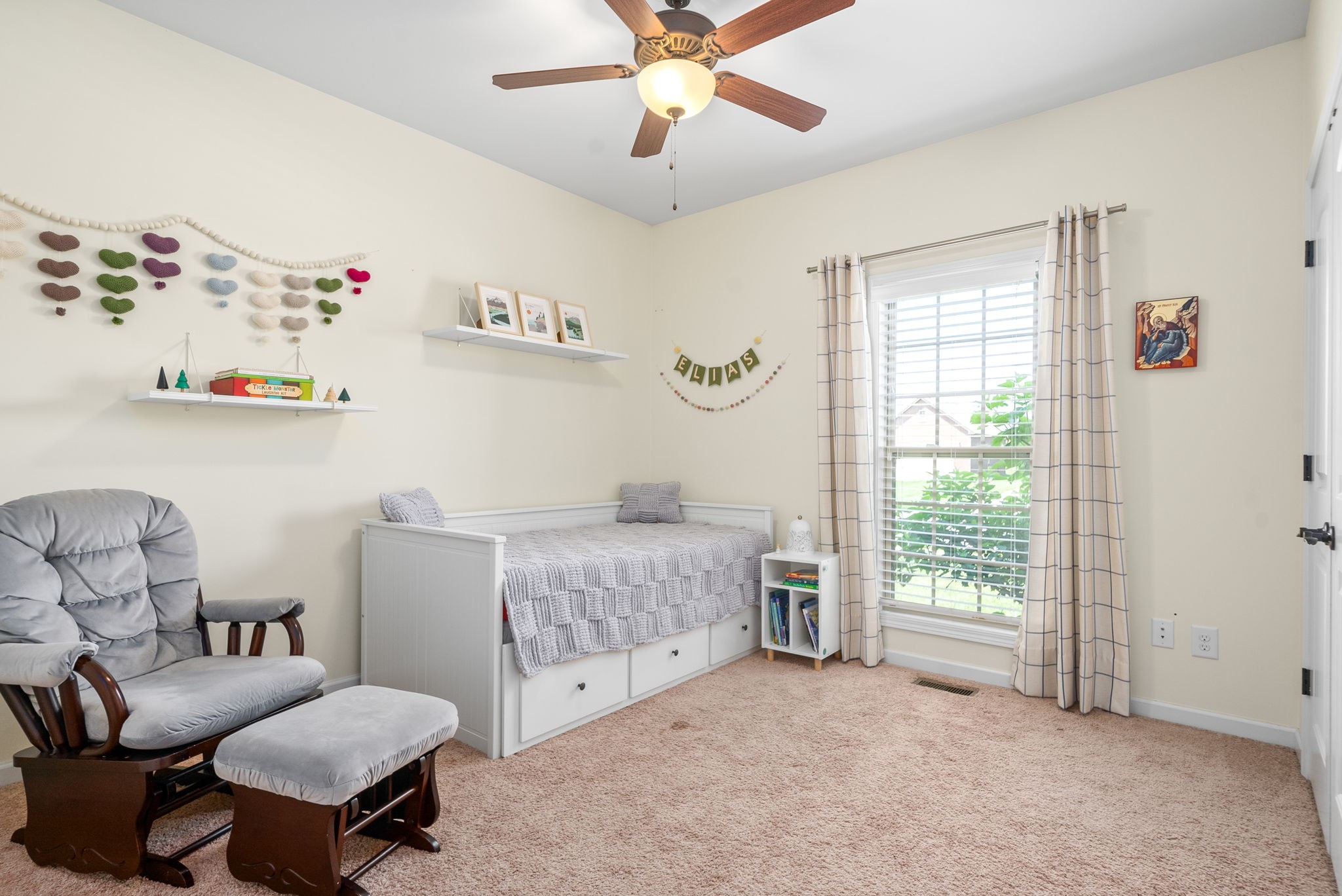 3153 Carrie Taylor Cir