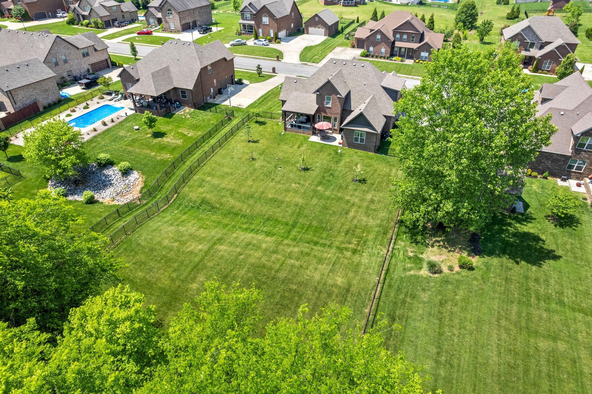 3153 Carrie Taylor Cir