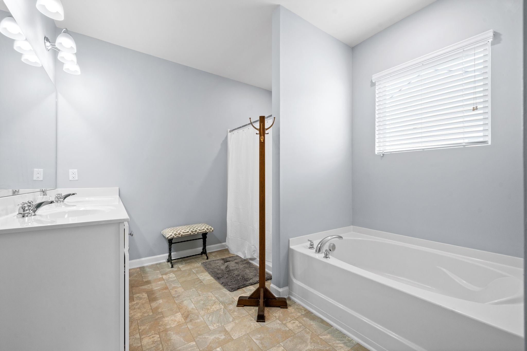 260 Autumn Terrace Ln