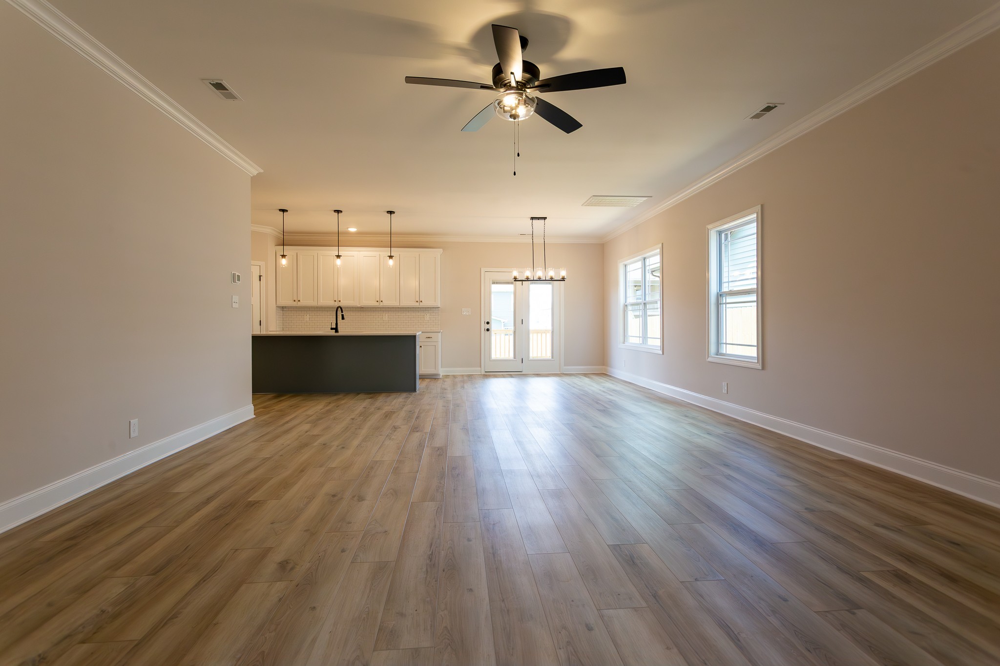 3265 Thistle Trce