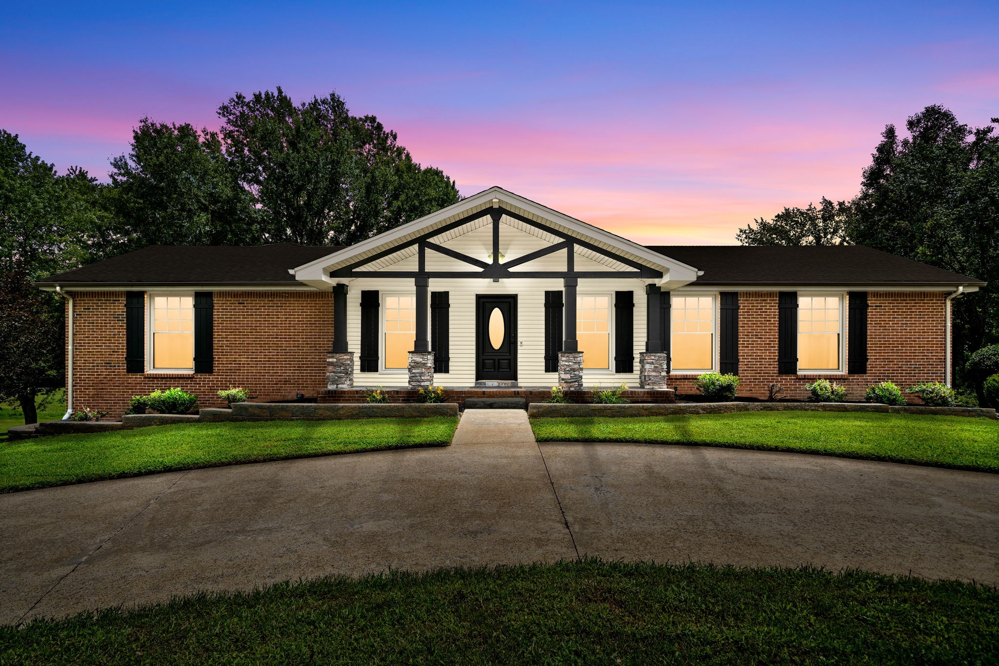 415 Rivermont Dr