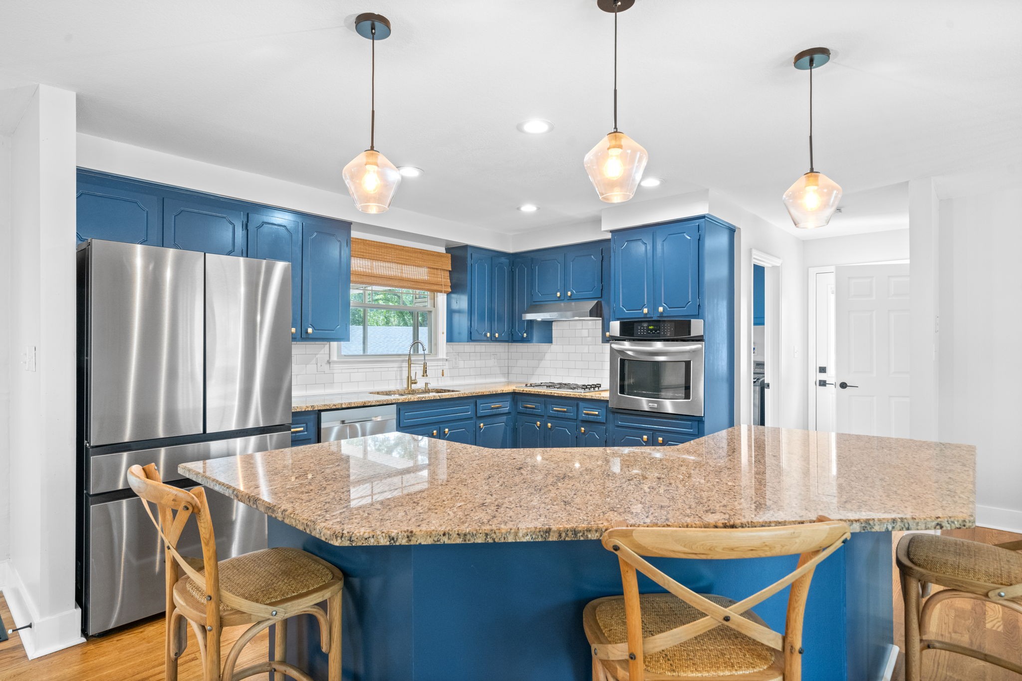 415 Rivermont Dr