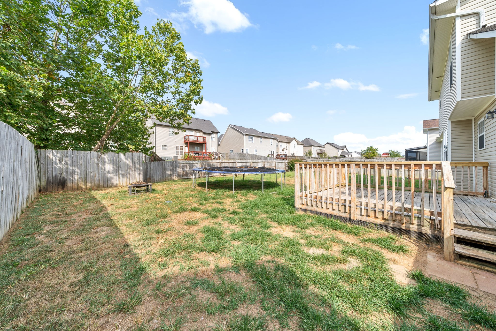 1549 Apache Way