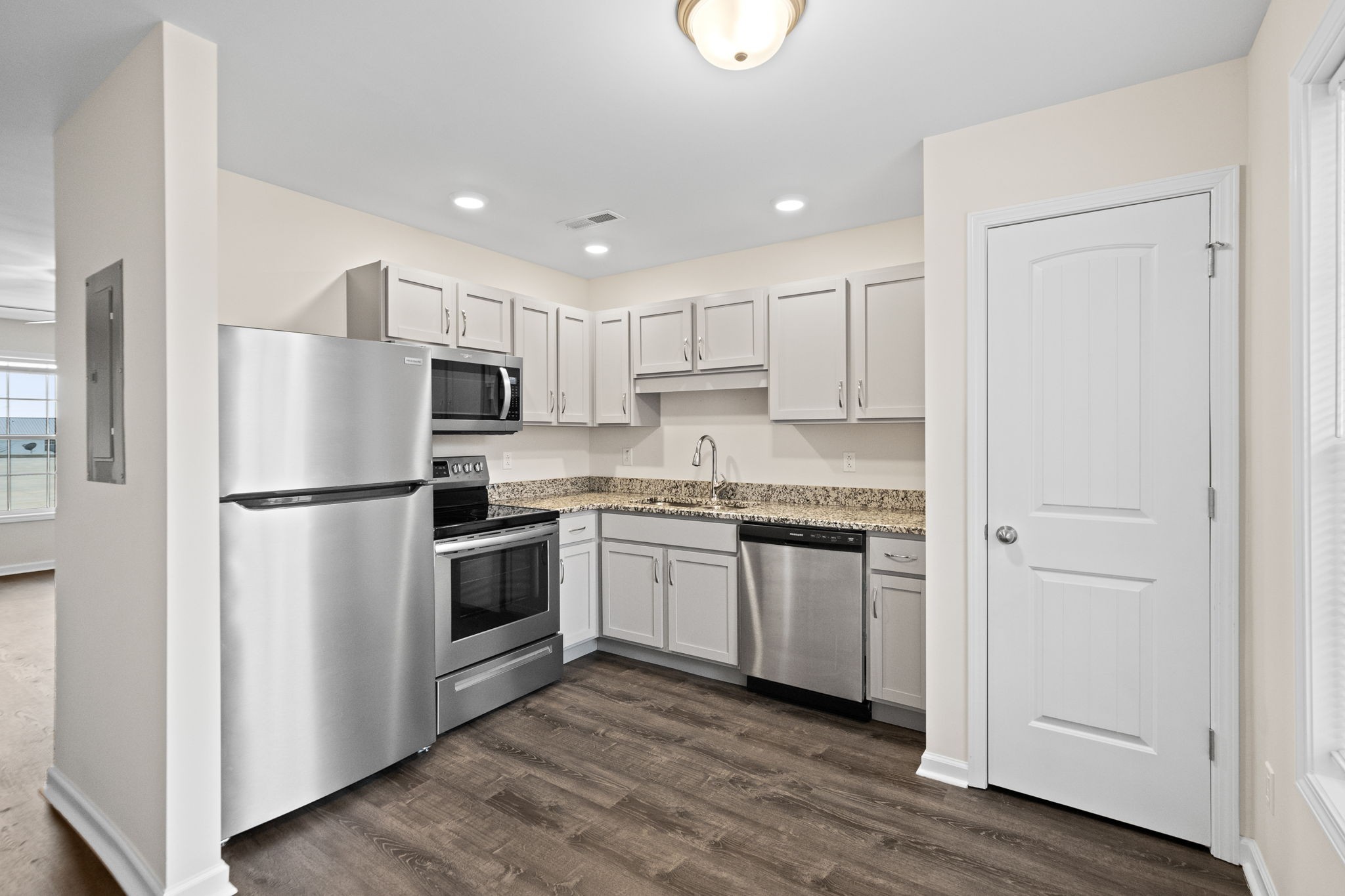 3277 Tower Dr Unit: C
