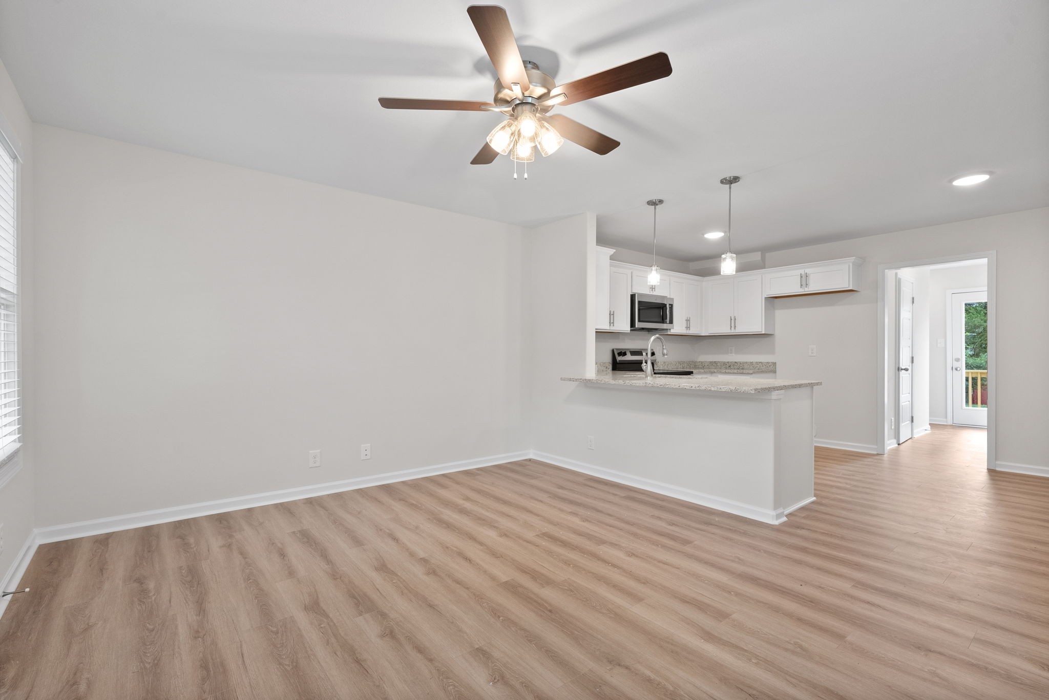 954 Richardson Street