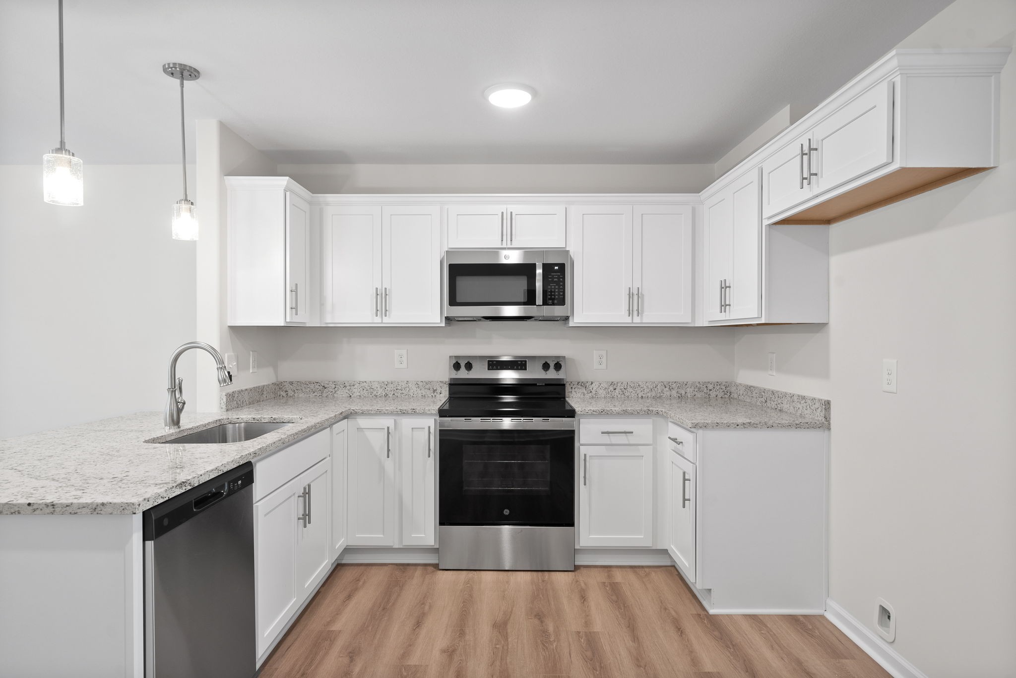 954 Richardson Street