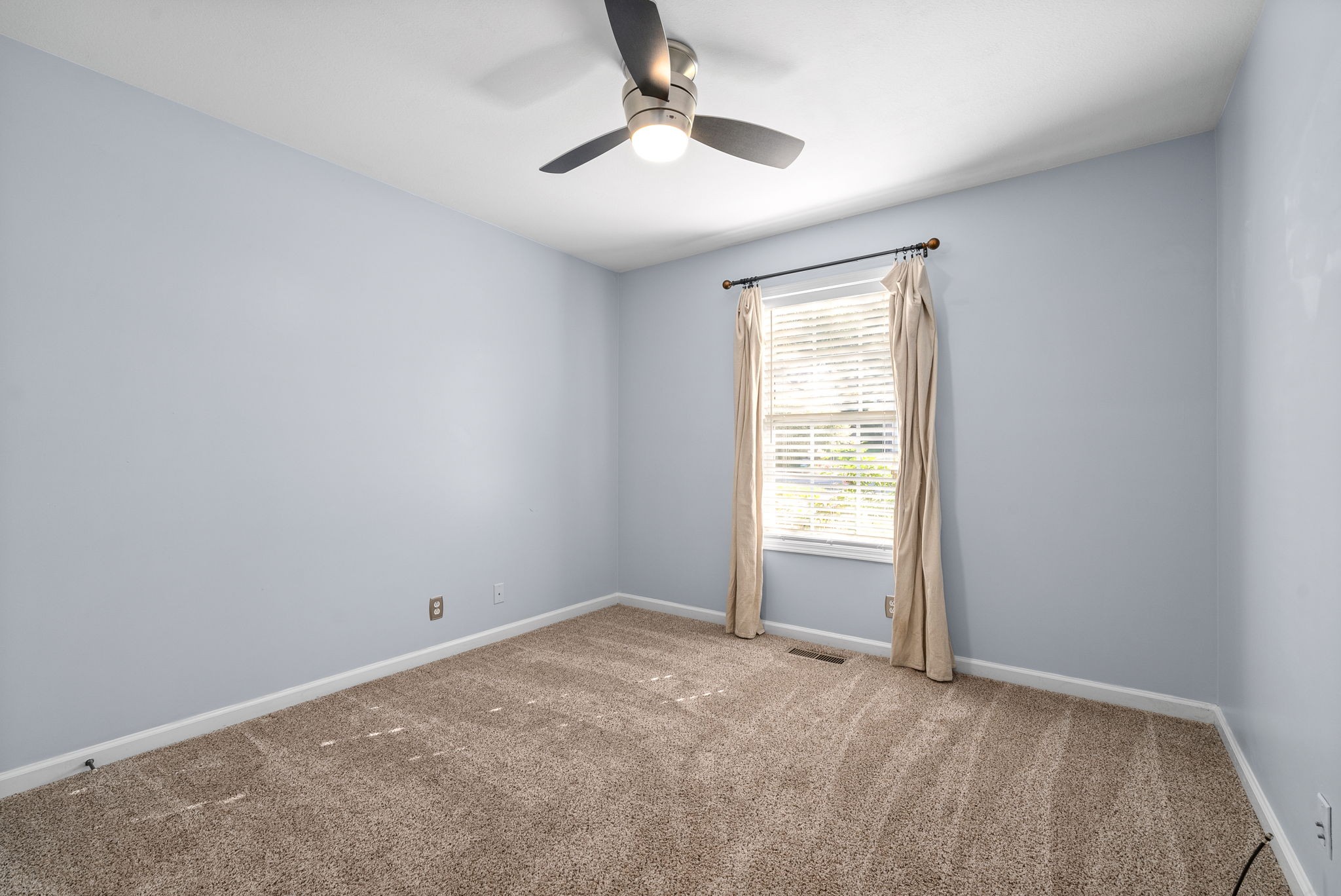 1544 Cedar Springs Cir