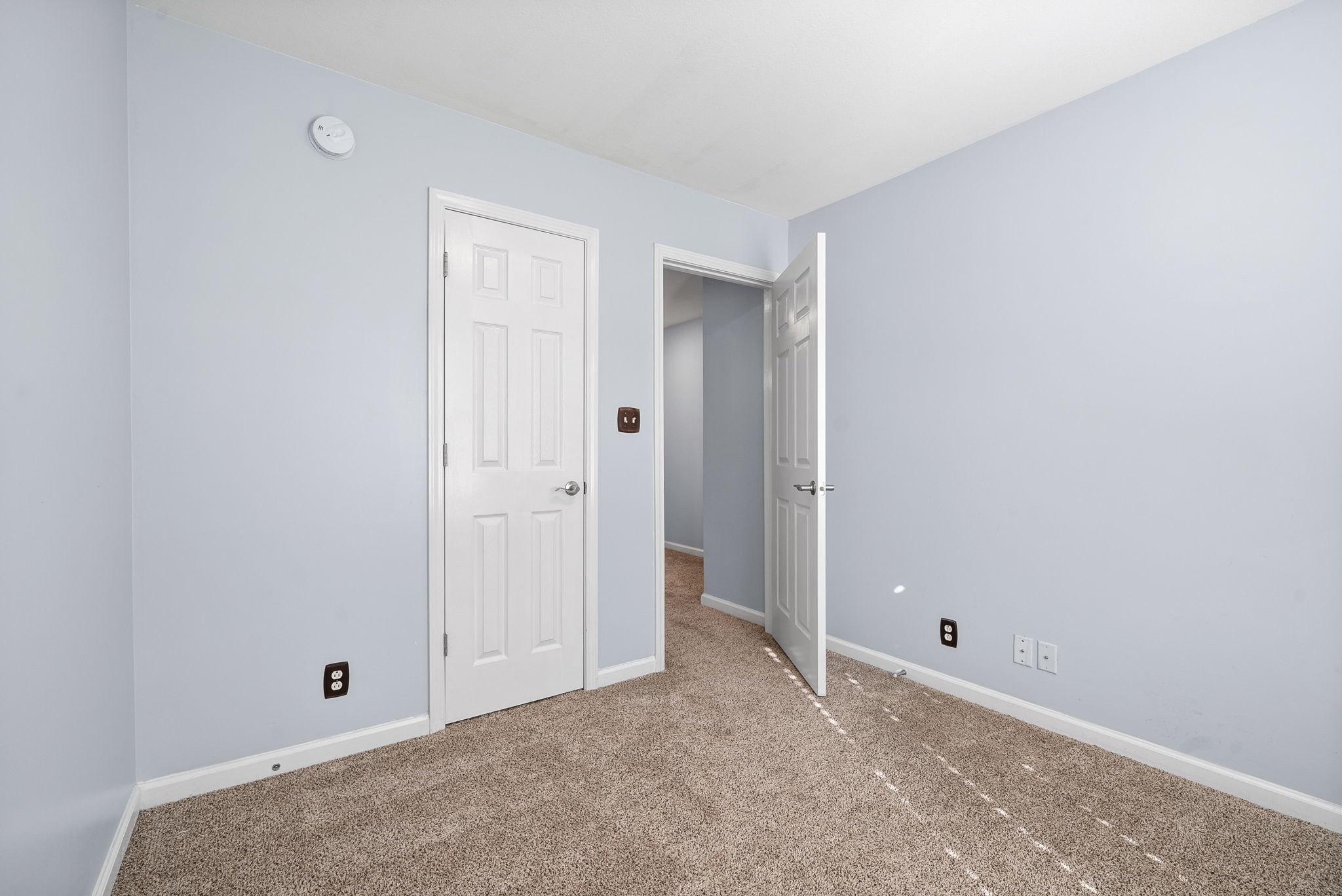 1544 Cedar Springs Cir