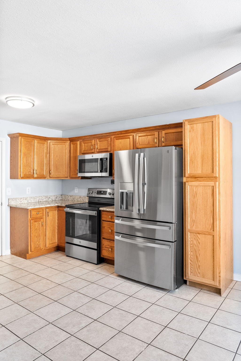 1544 Cedar Springs Cir