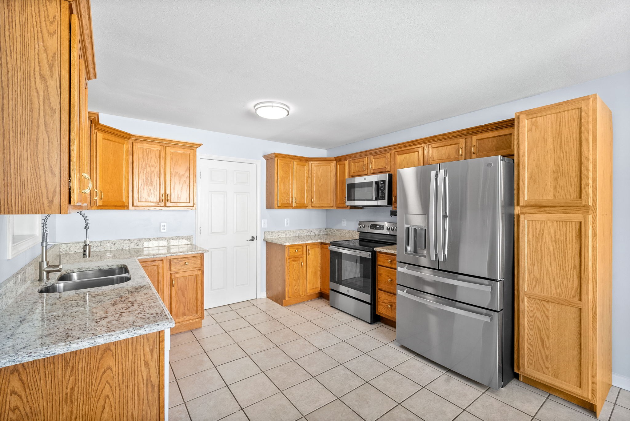 1544 Cedar Springs Cir