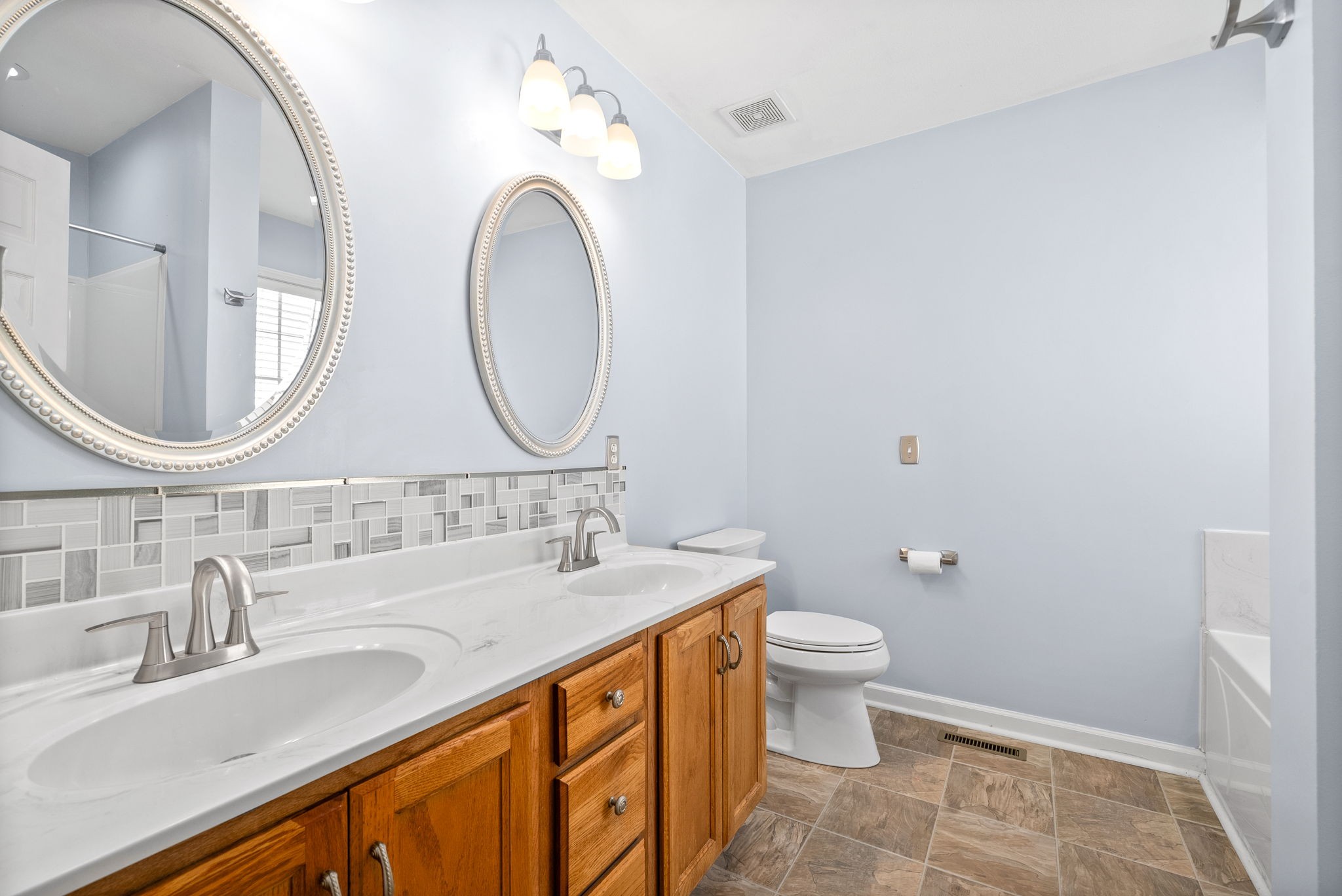 1544 Cedar Springs Cir