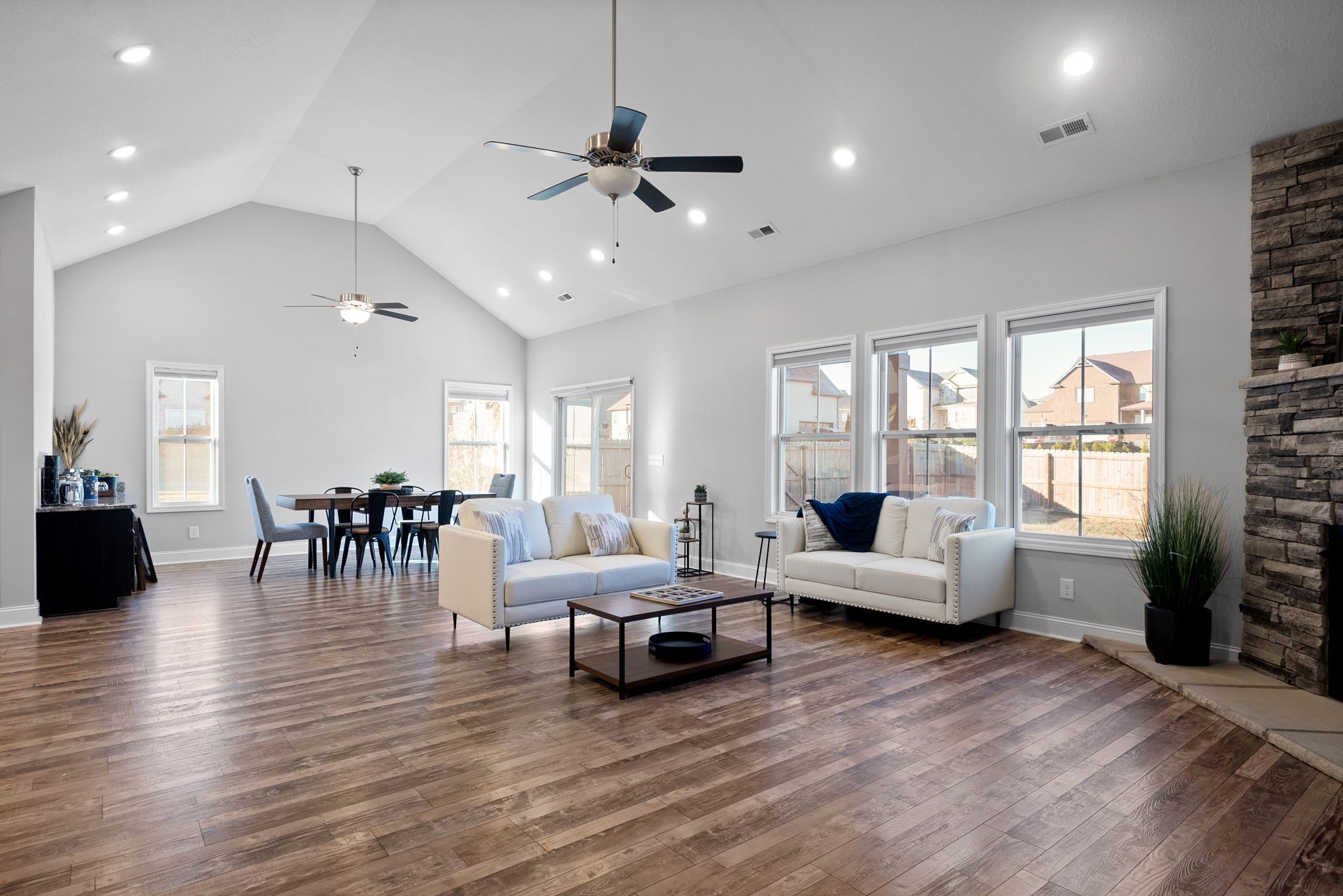 305 Piedmont Pl