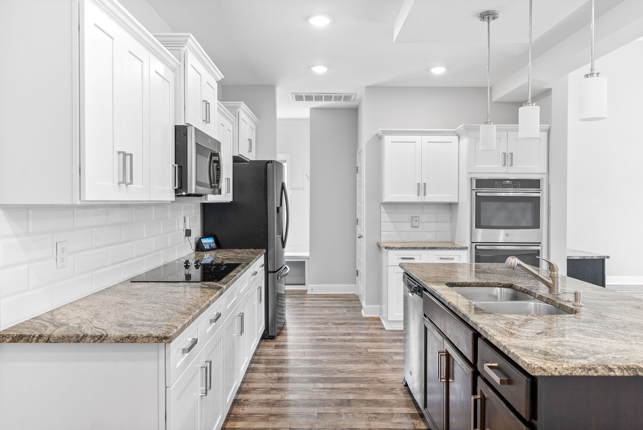 305 Piedmont Pl