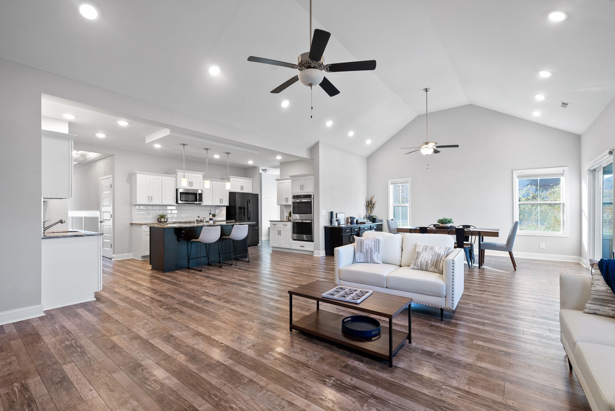 305 Piedmont Pl