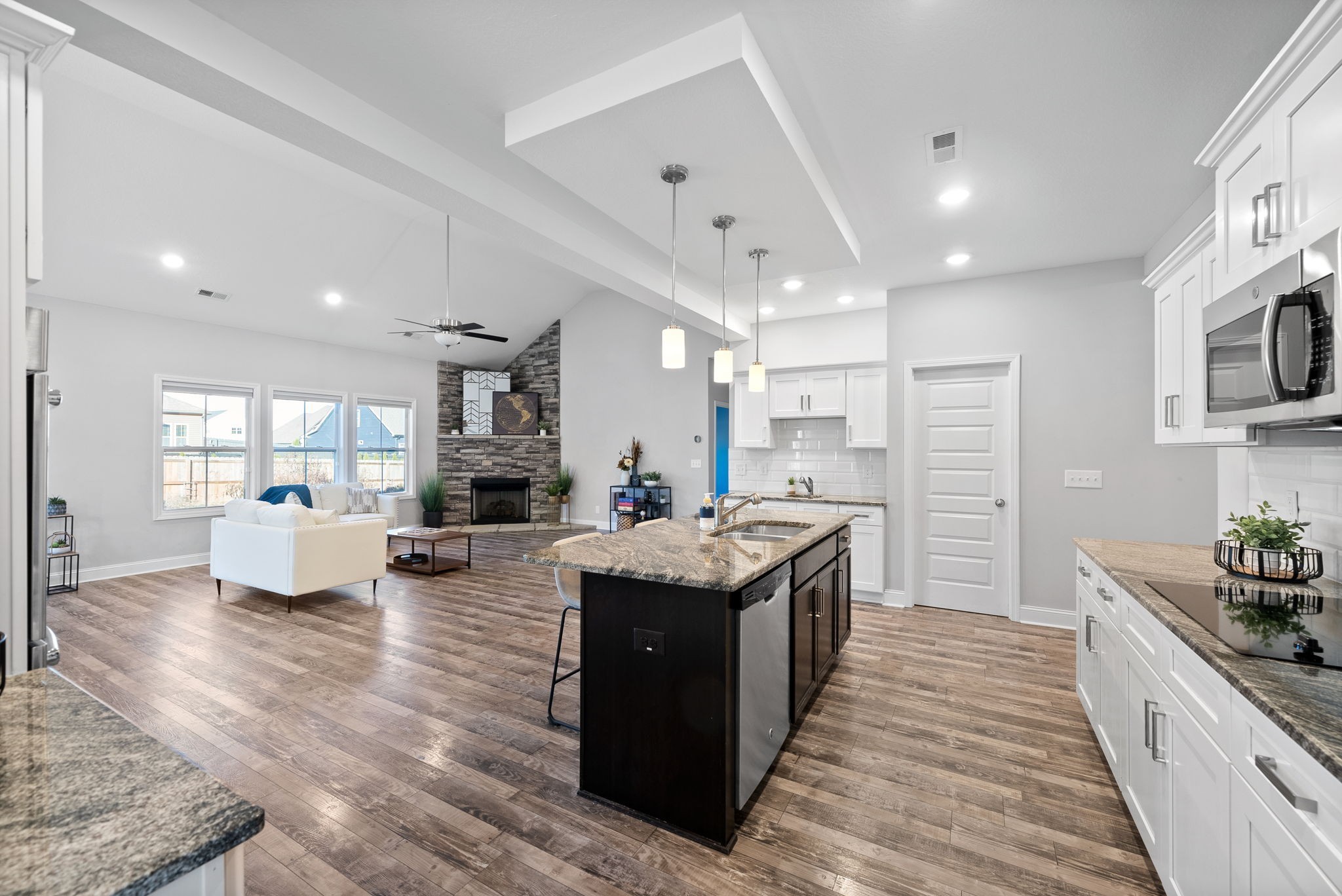 305 Piedmont Pl