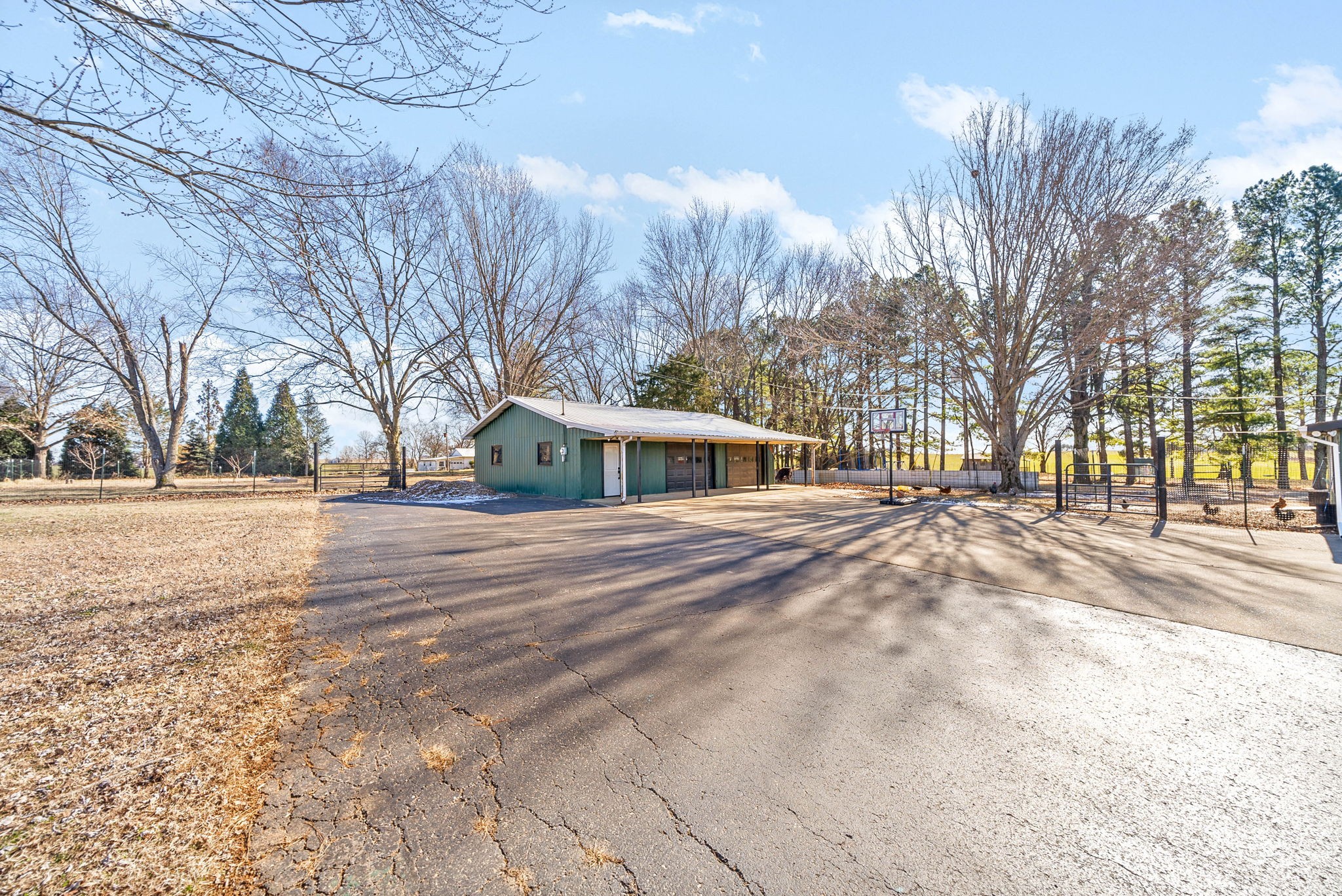 6006 Lafayette Rd