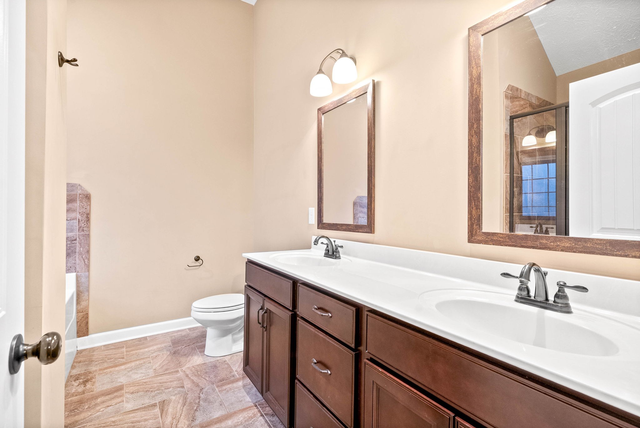 1039 Christian James Ct