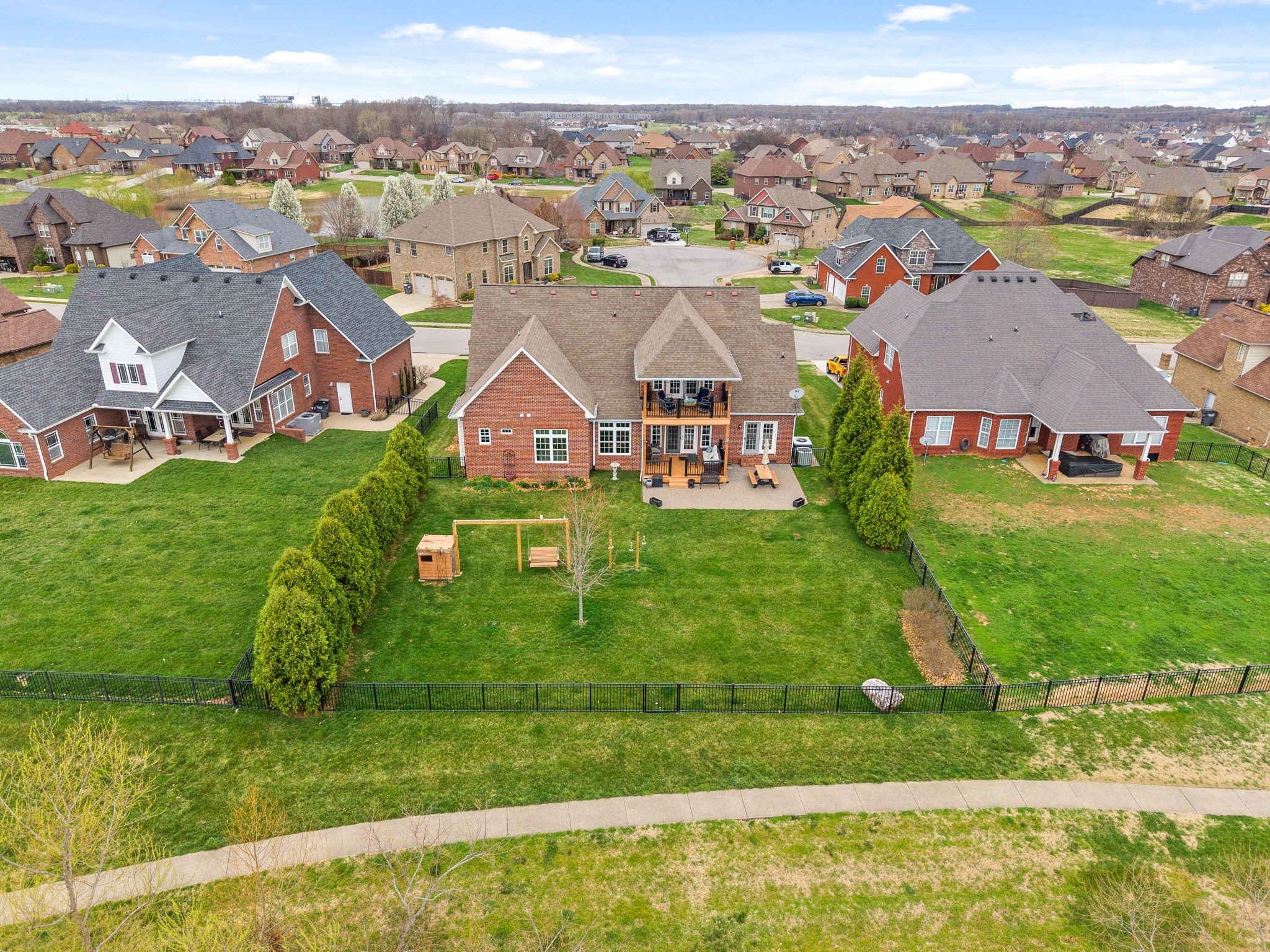 1548 Green Grove Way