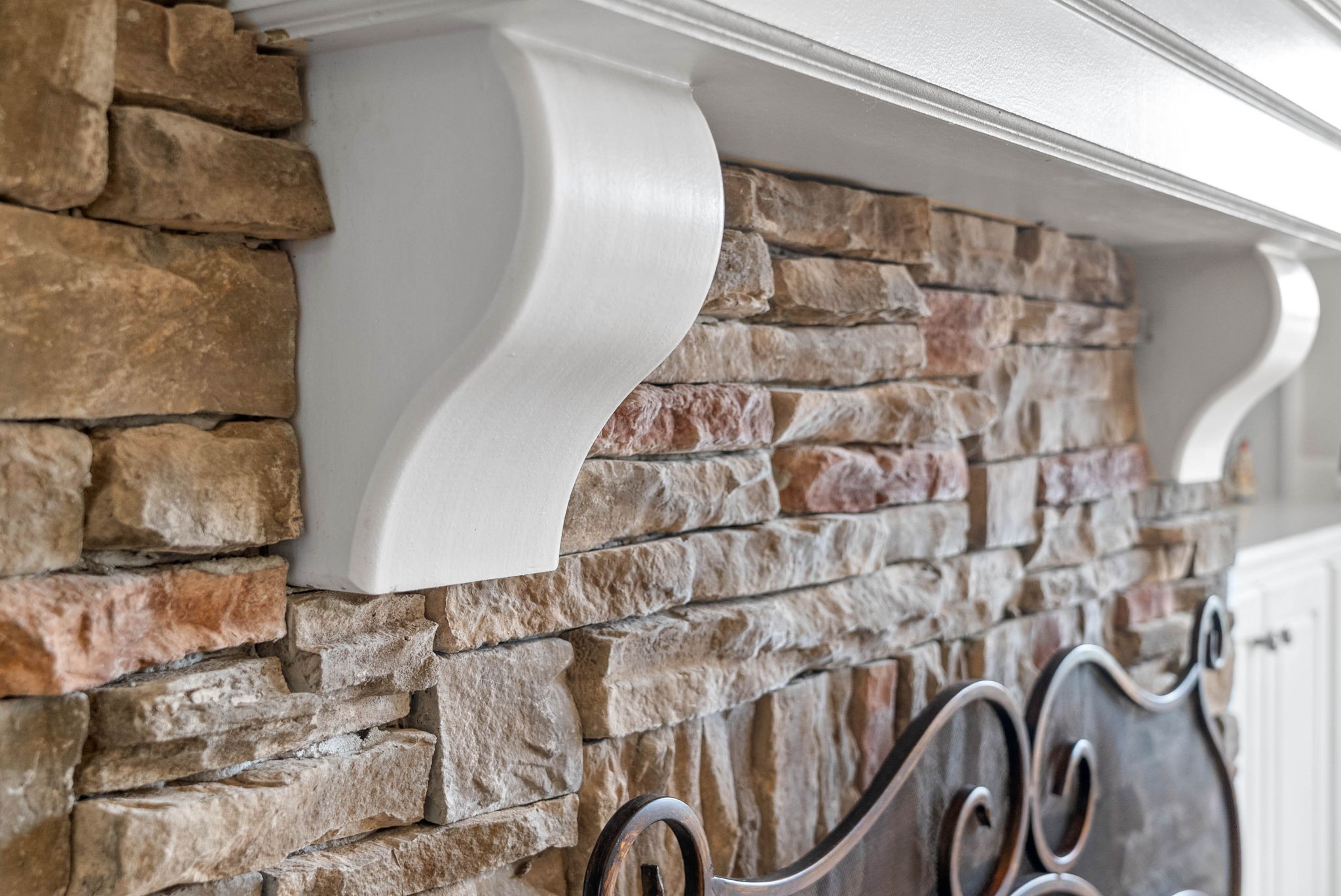 1548 Green Grove Way