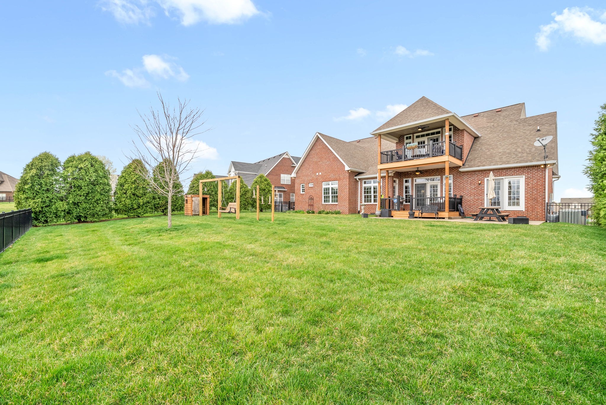 1548 Green Grove Way