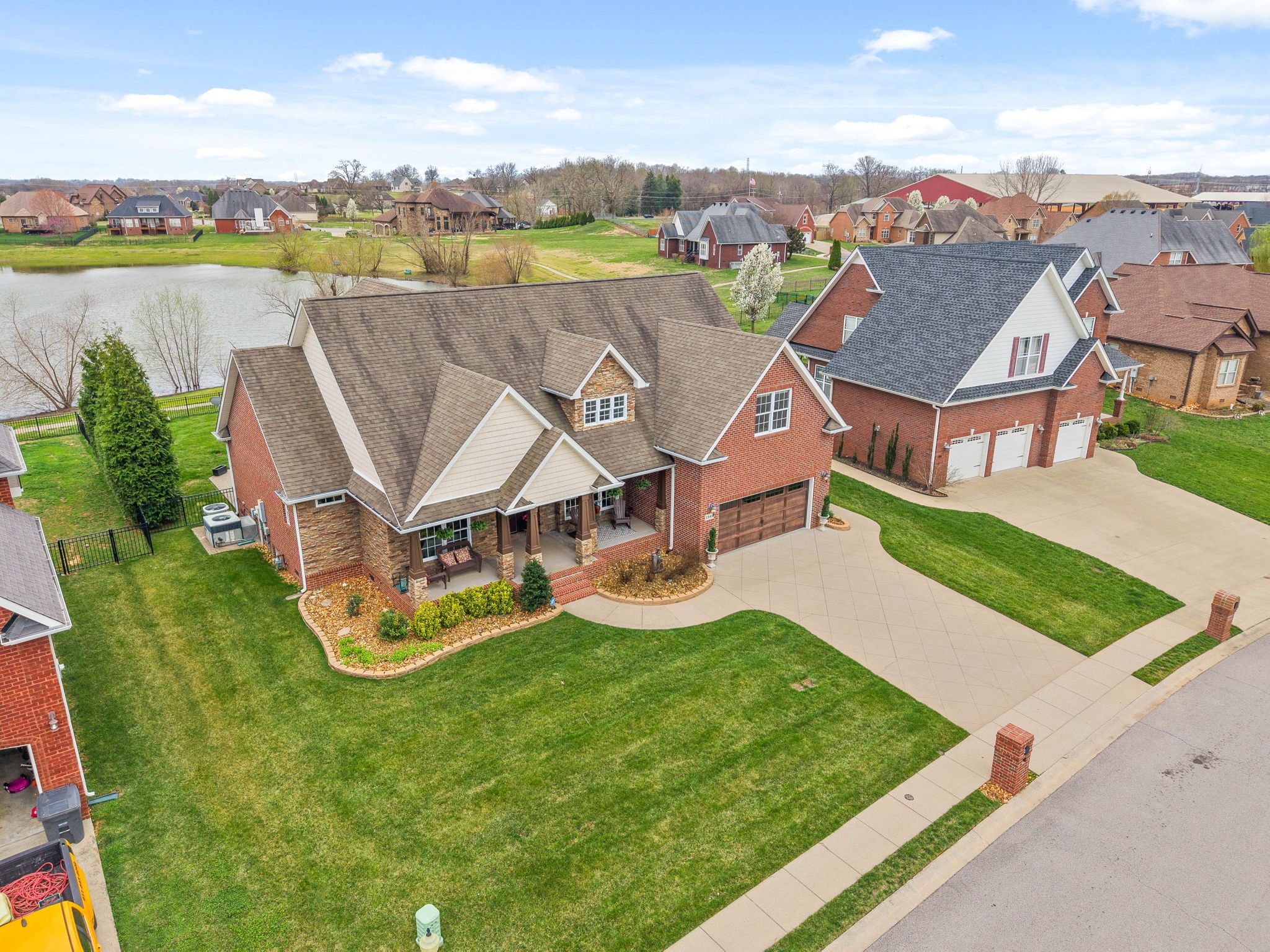 1548 Green Grove Way