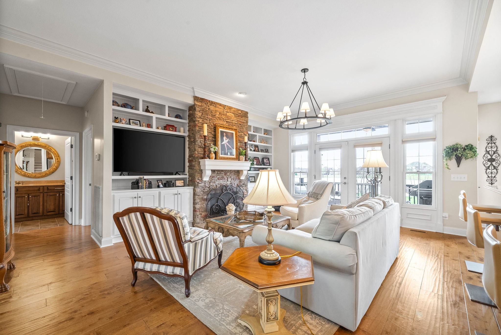 1548 Green Grove Way