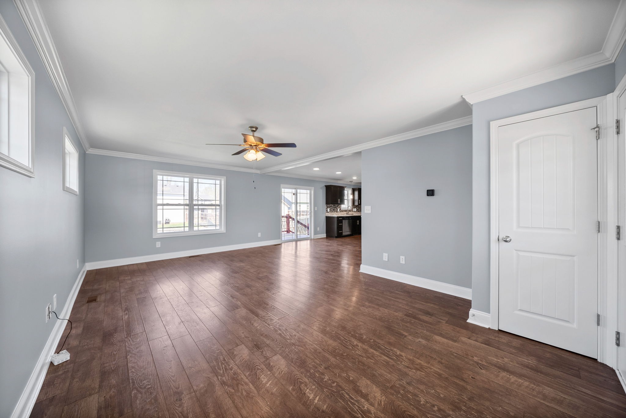 517 Sourwood Dr