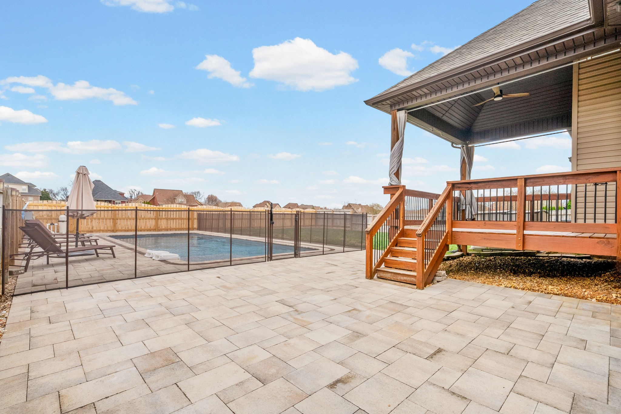 1517 Green Grove Way