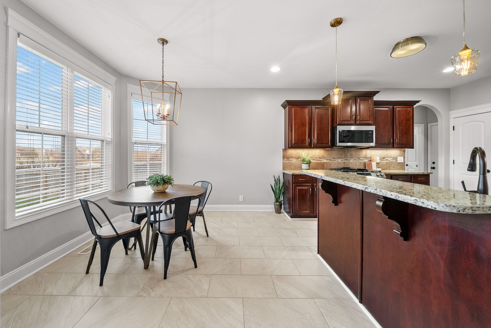 1517 Green Grove Way