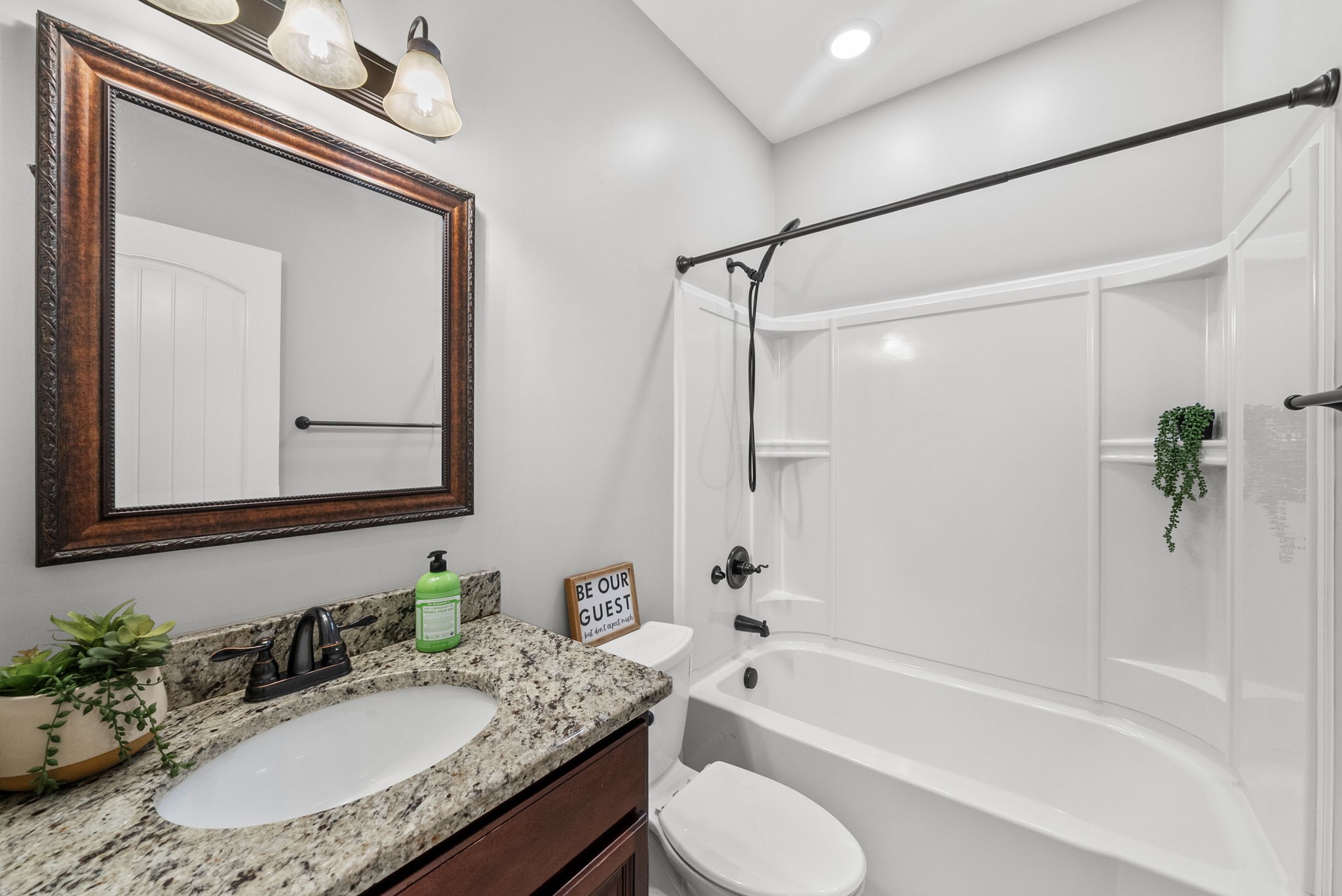 1517 Green Grove Way