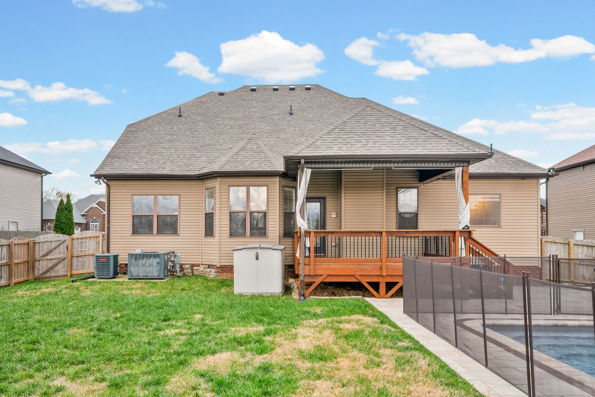 1517 Green Grove Way