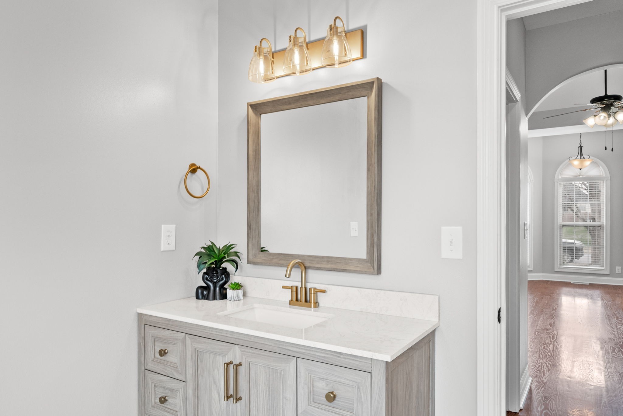 1517 Green Grove Way