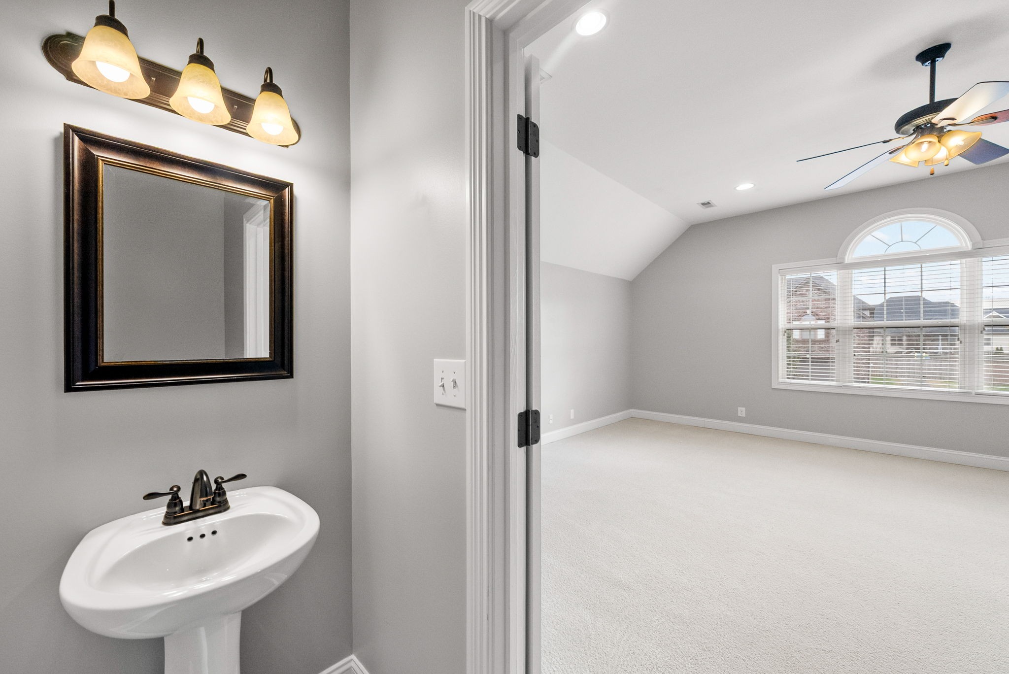 1517 Green Grove Way