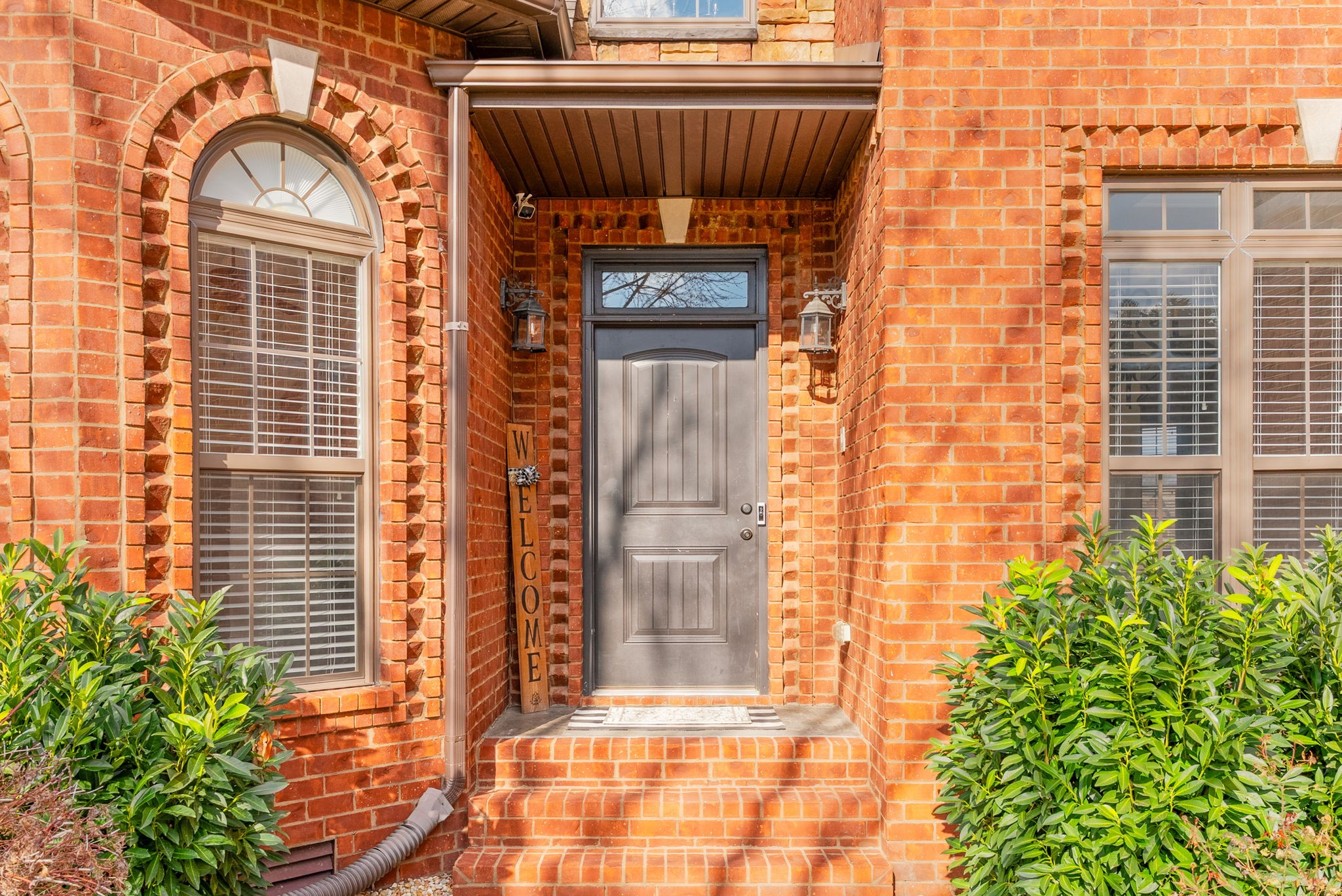 1517 Green Grove Way