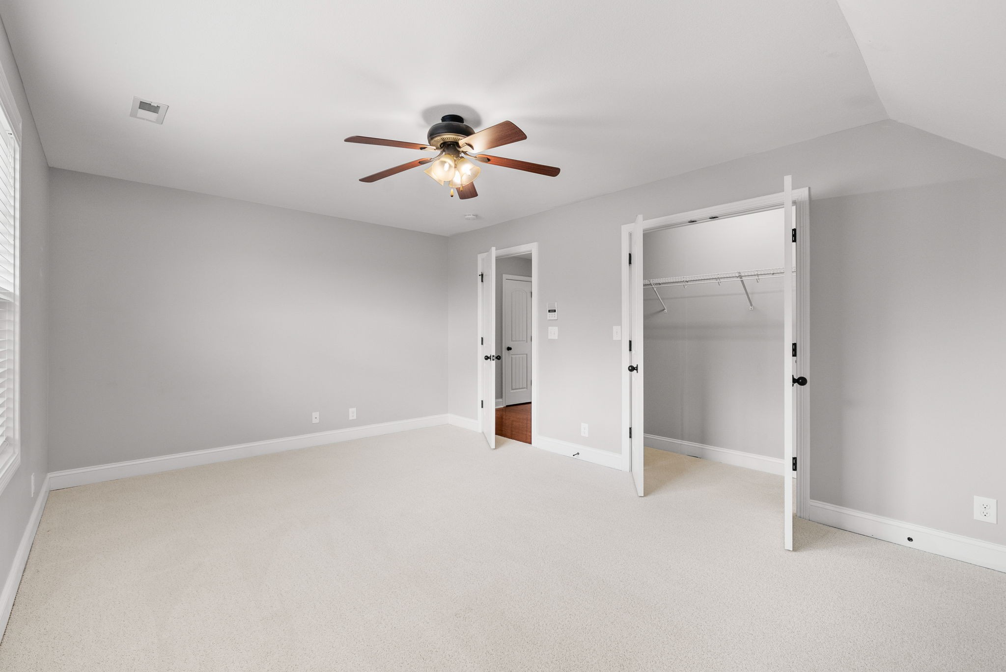 1517 Green Grove Way