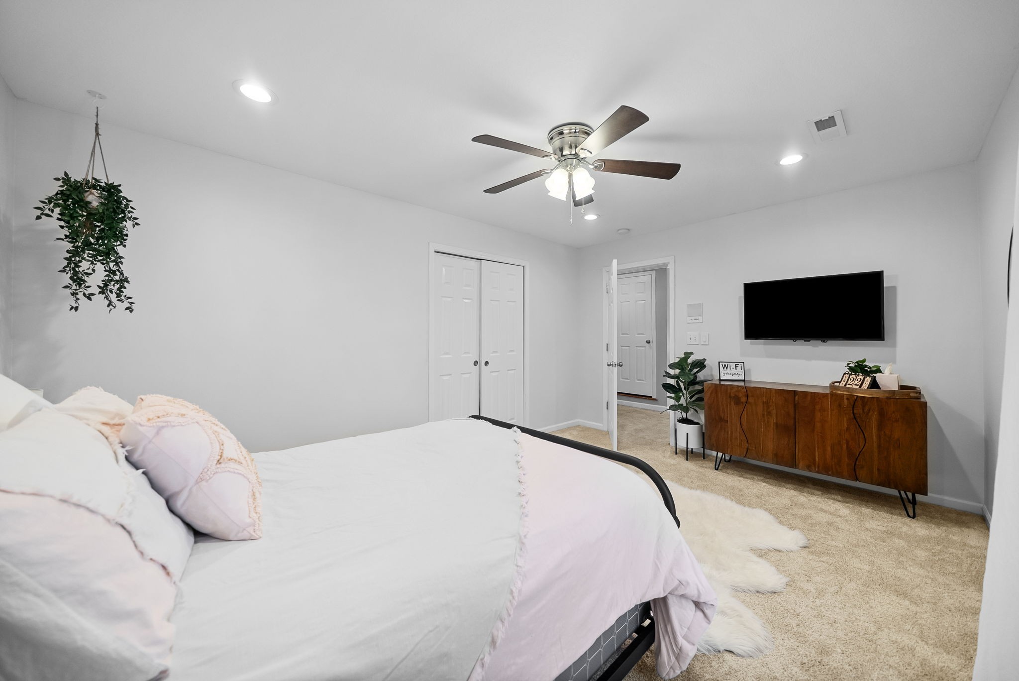 1509 Rembrandt Dr