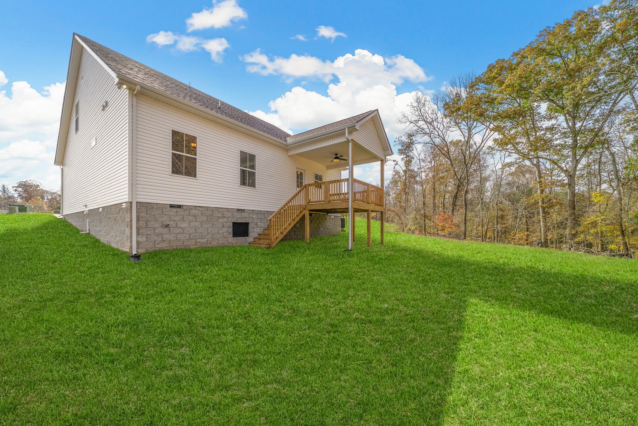 194 Dewberry Ct