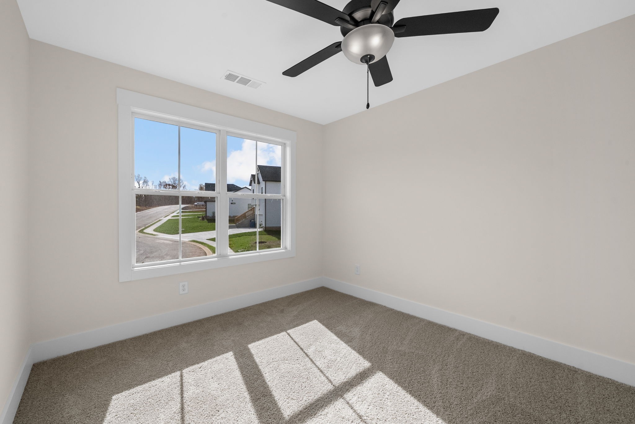 194 Dewberry Ct