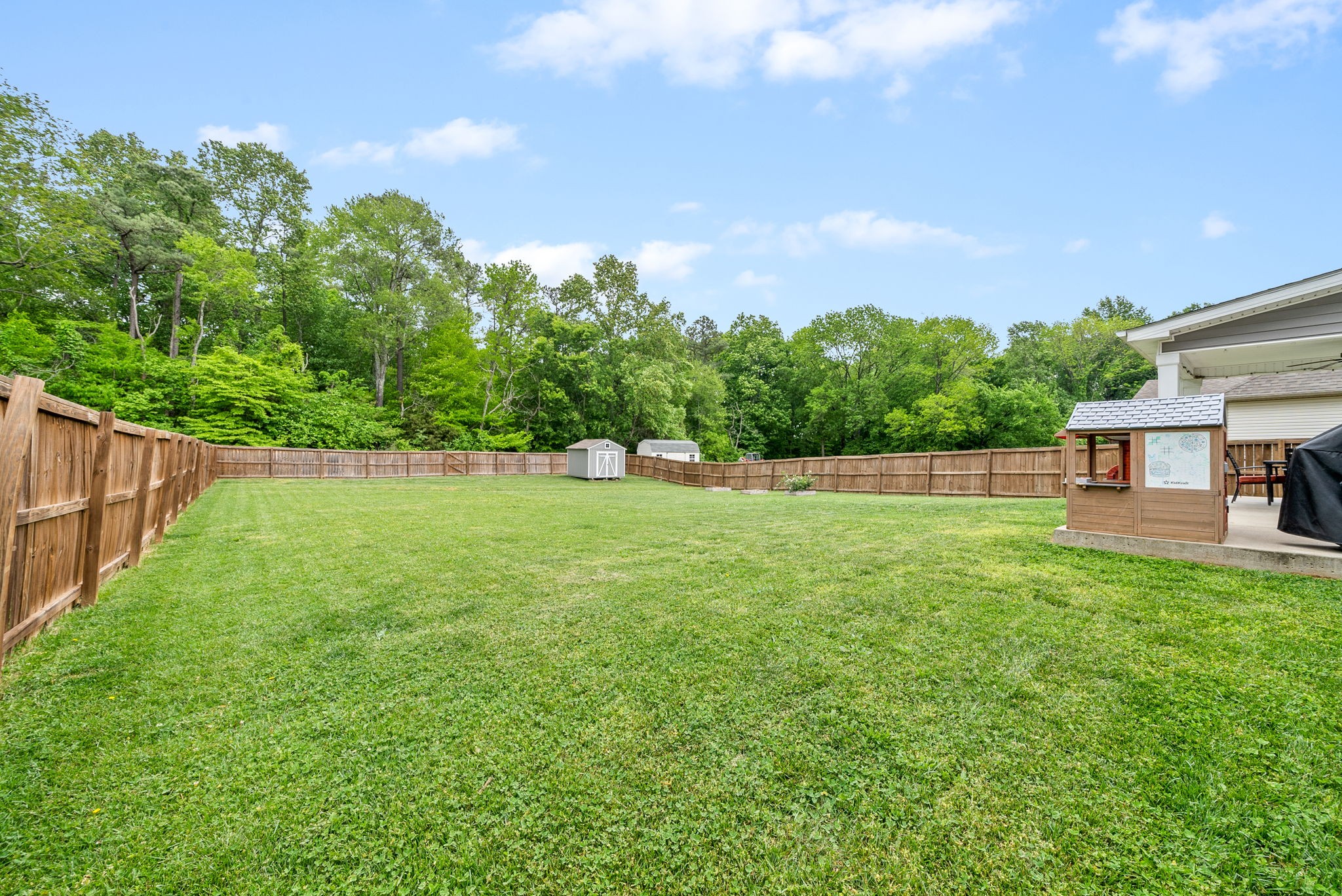 1607 Ellie Piper Cir