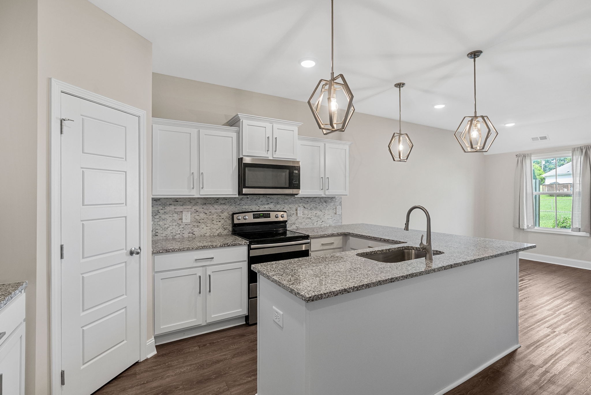224 Drayton Dr Unit: F