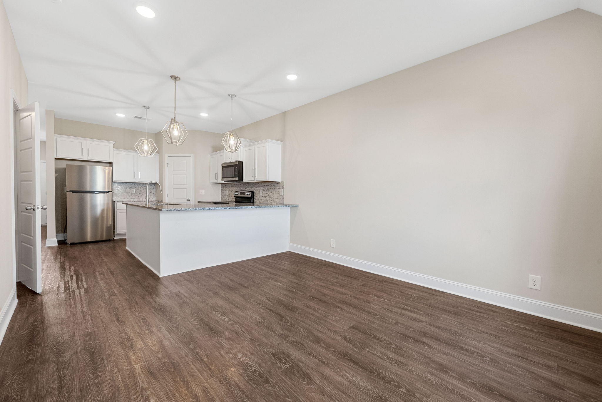 224 Drayton Dr Unit: F