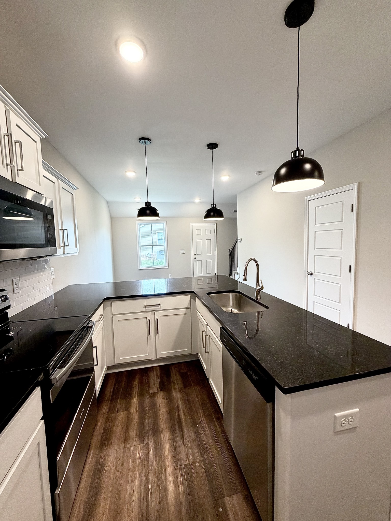224 Drayton Dr Unit: G