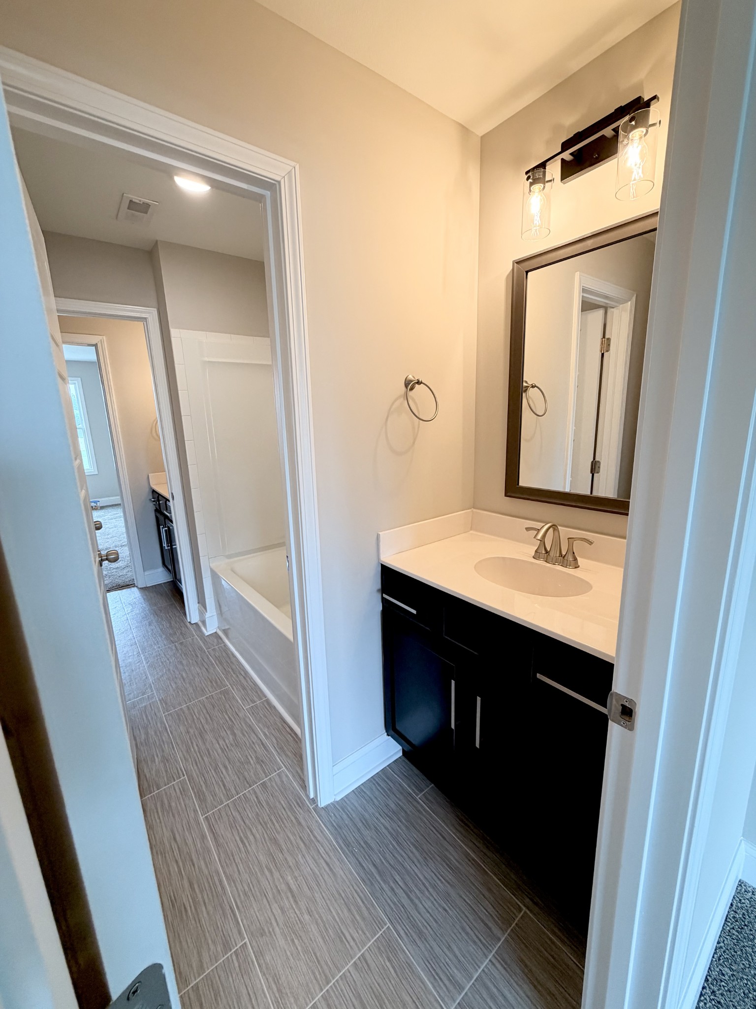 224 Drayton Dr Unit: G