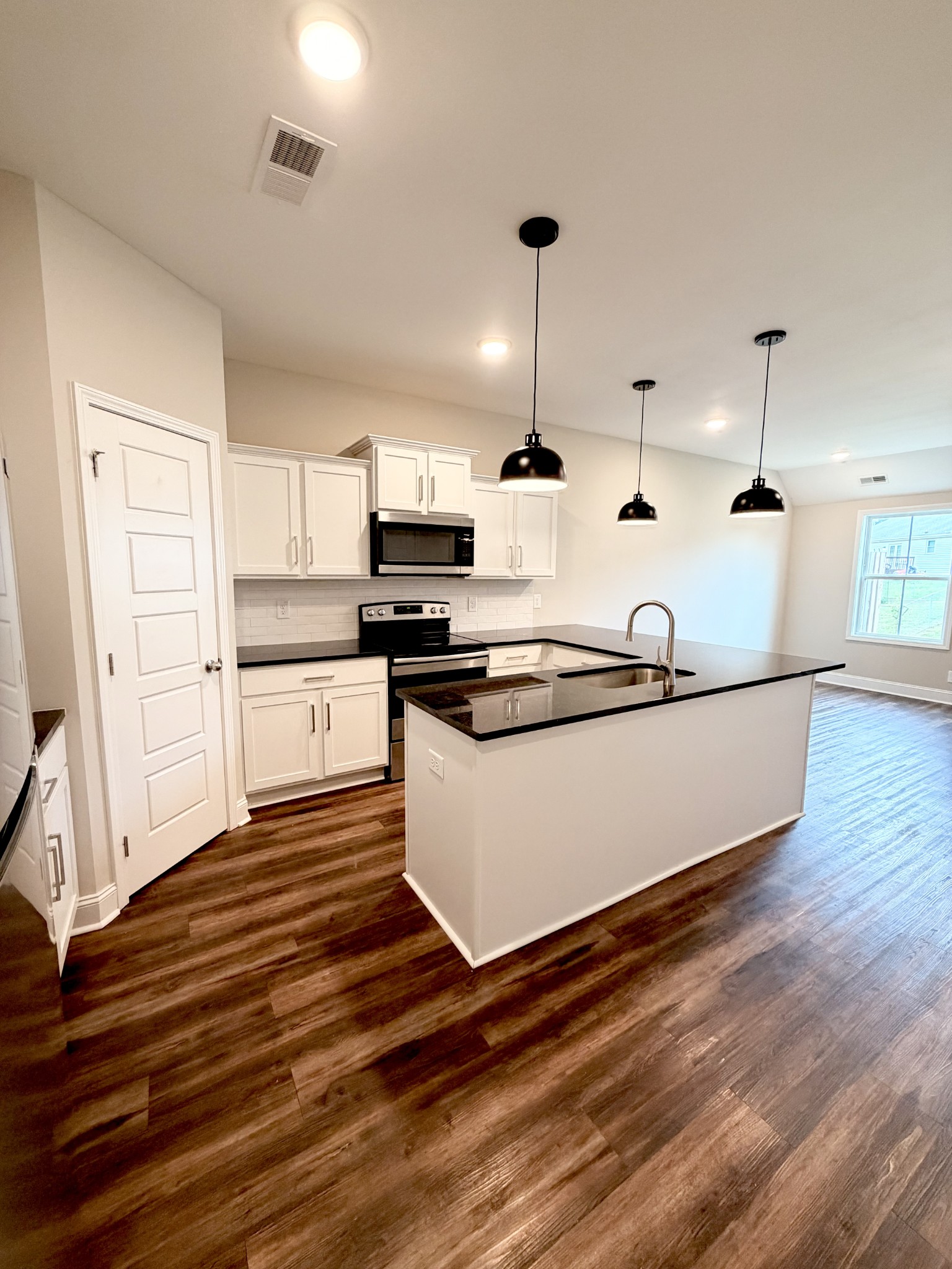 224 Drayton Dr Unit: G