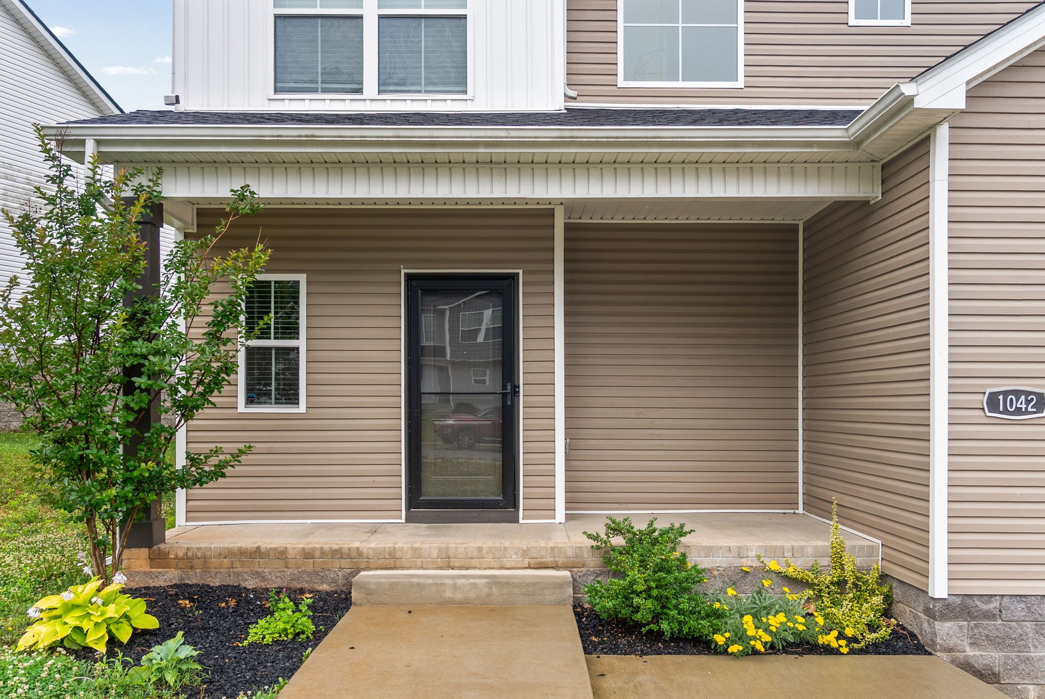 1042 Winesap Rd