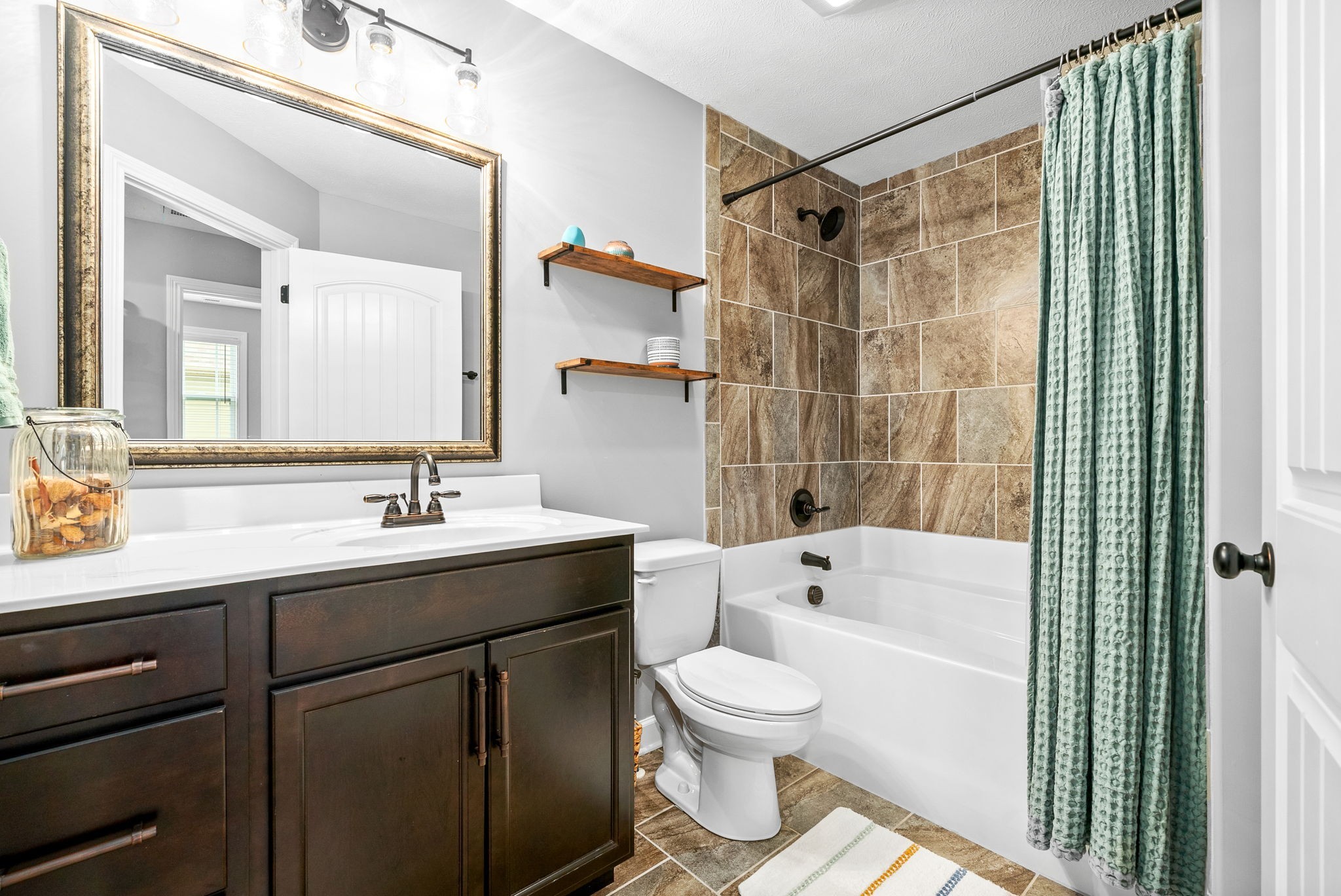 1607 Ellie Piper Cir