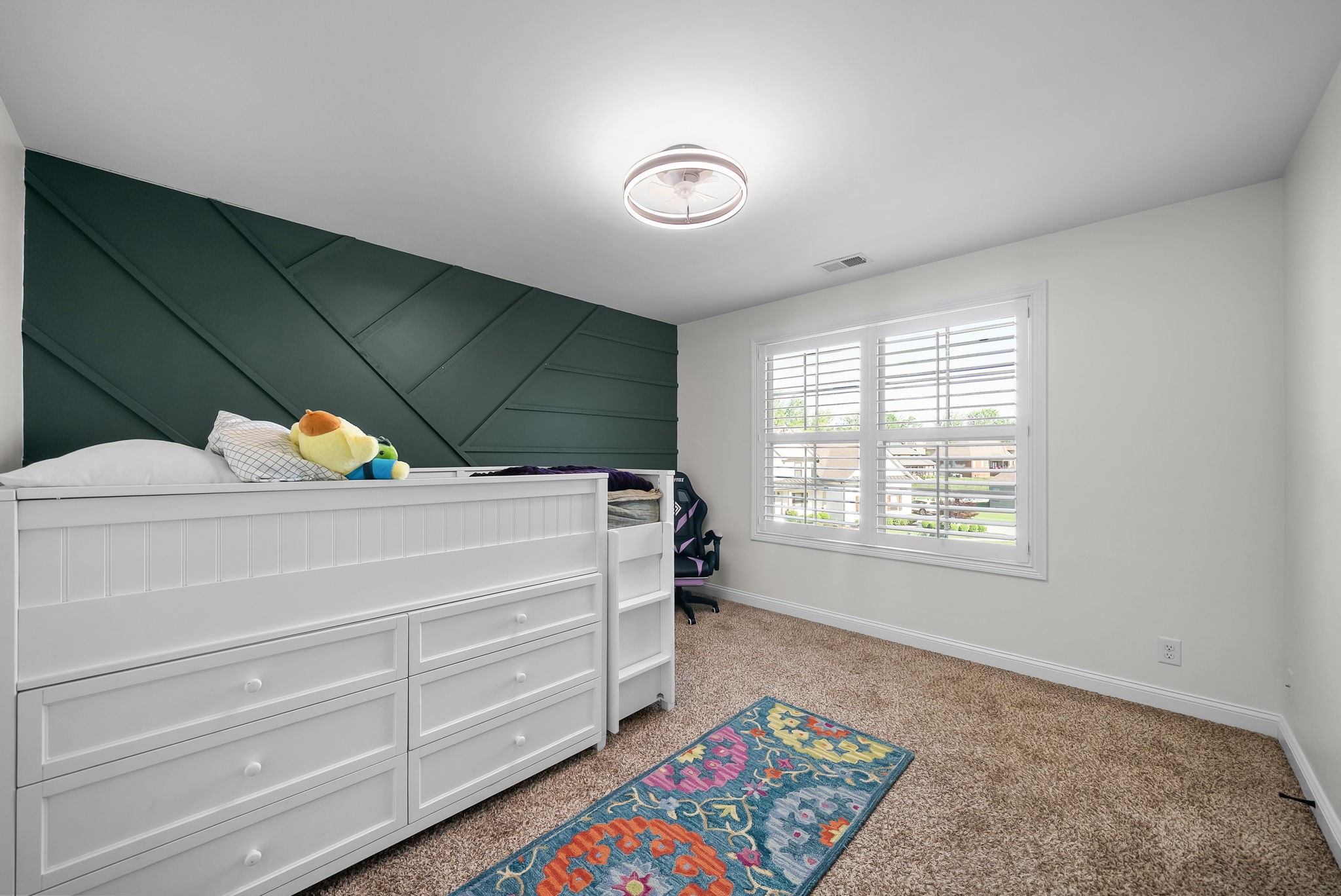 251 Harrowgate Dr