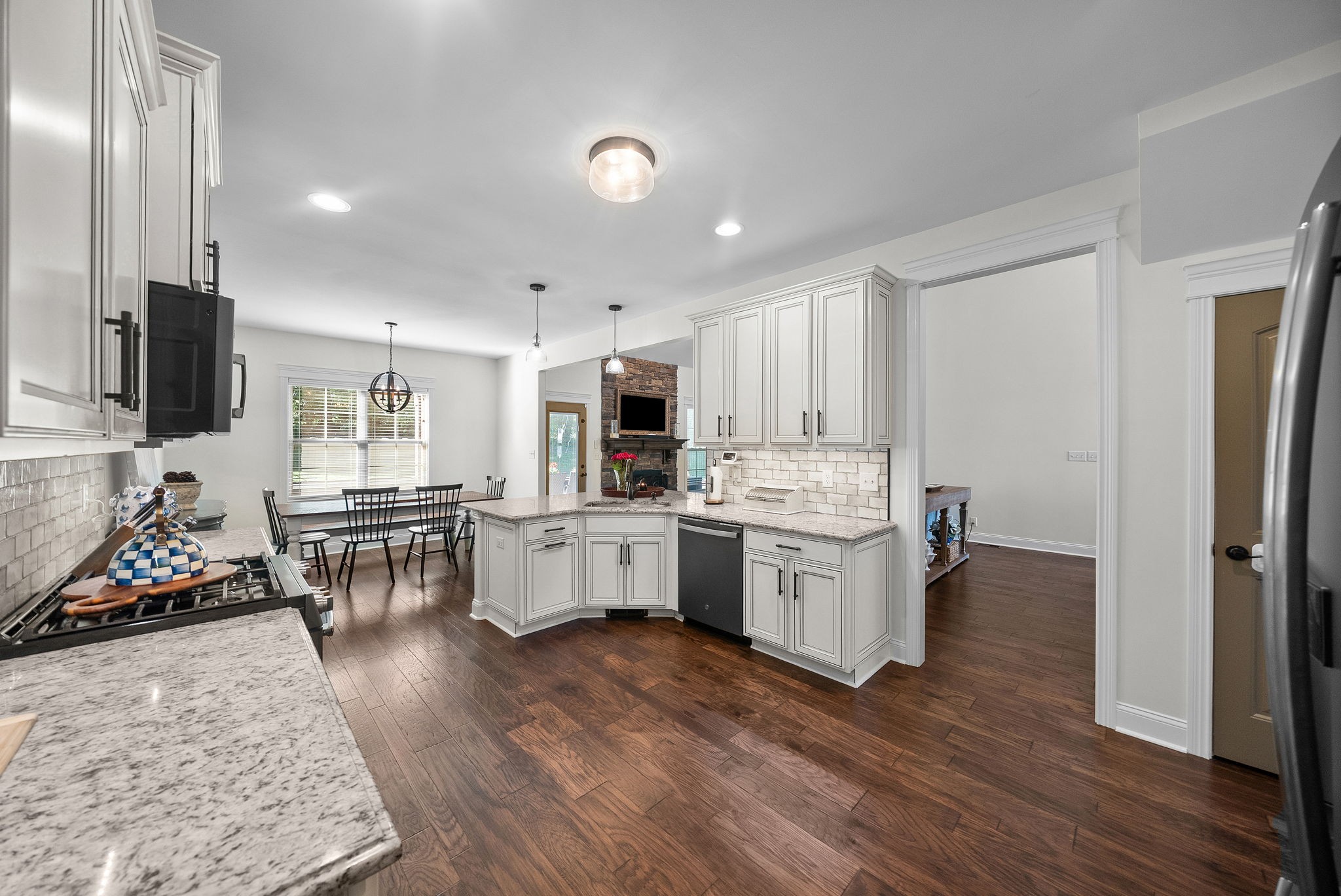 251 Harrowgate Dr